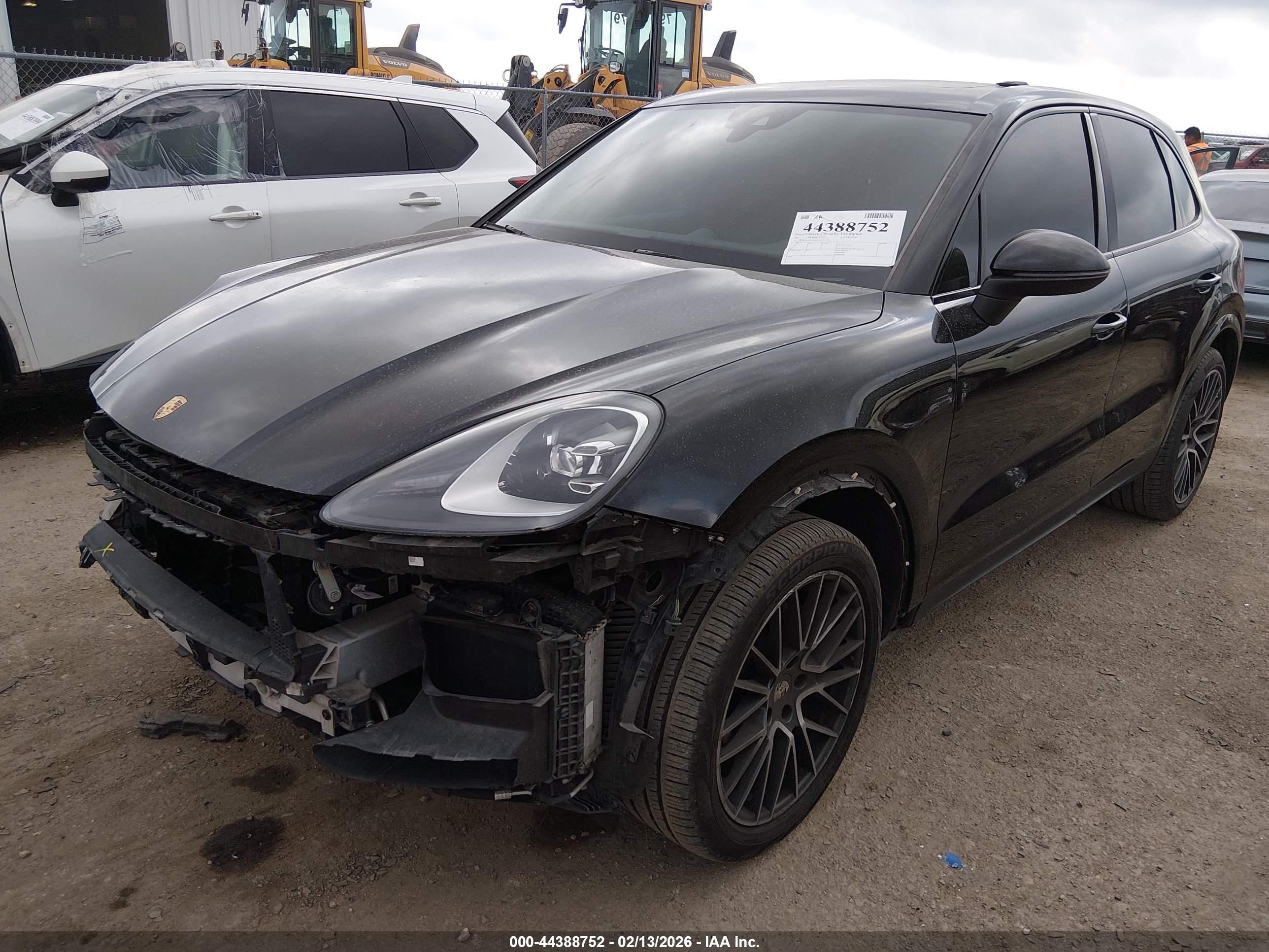 PORSCHE CAYENNE image 2