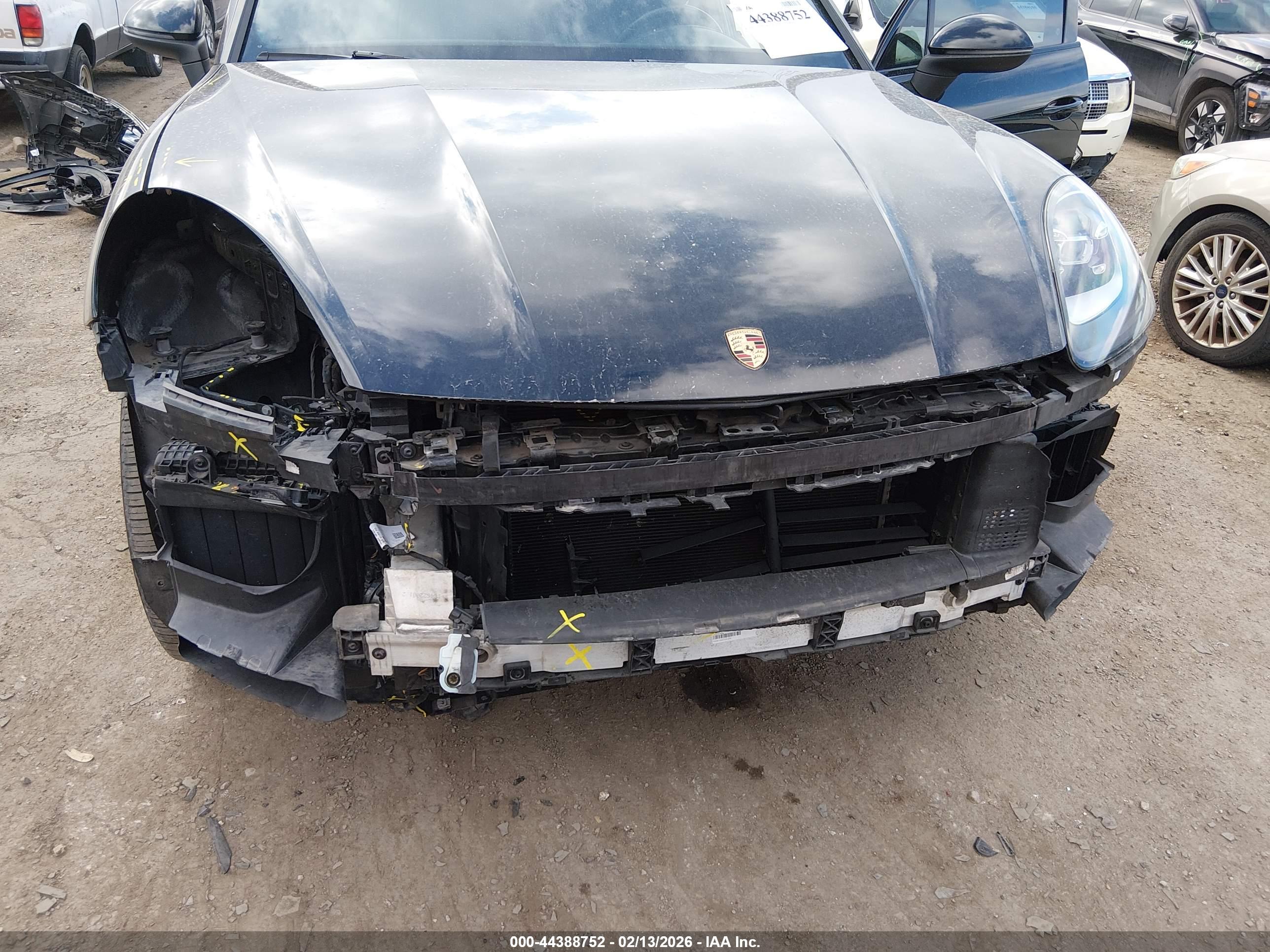 PORSCHE CAYENNE image 6