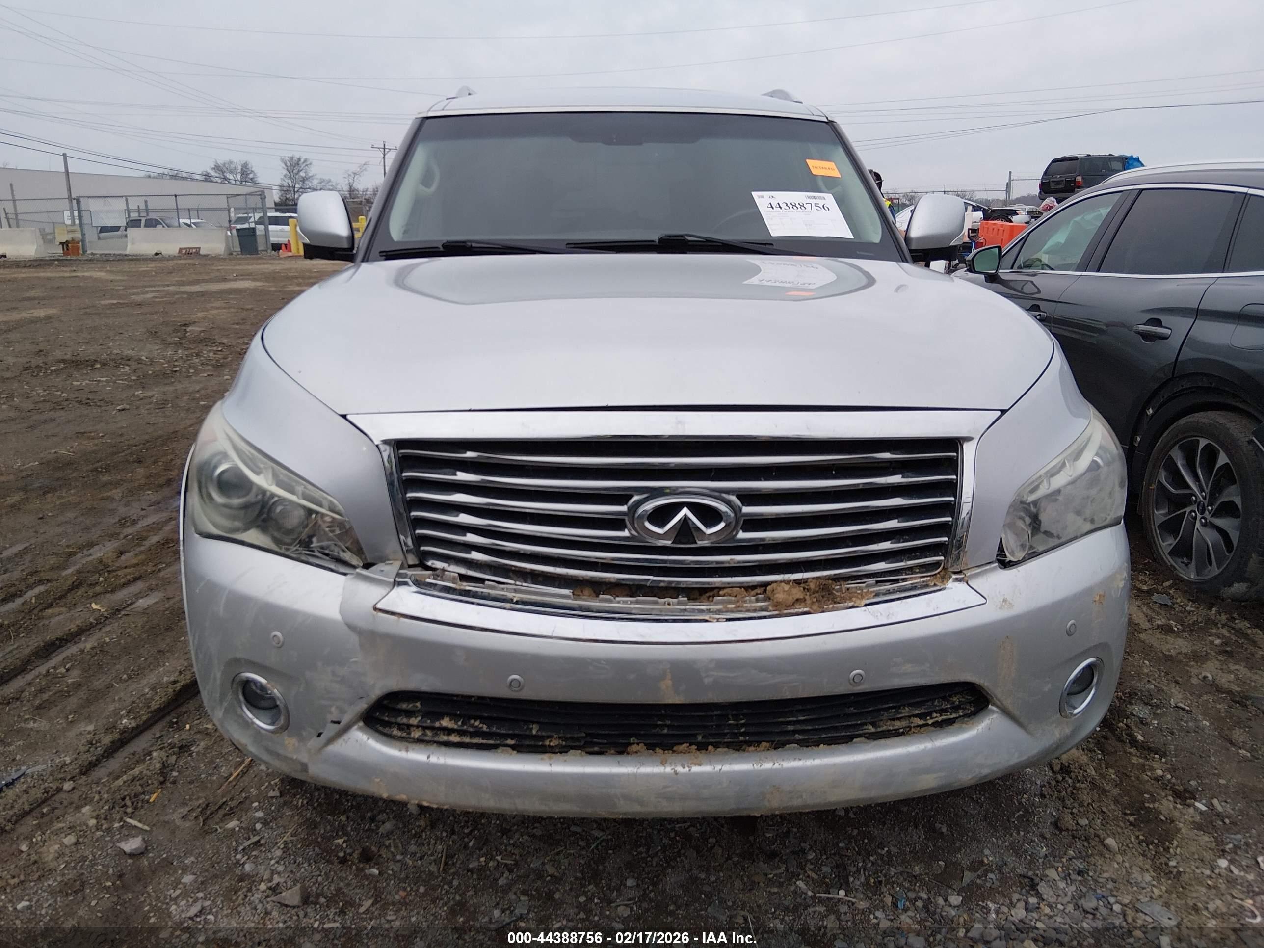 INFINITI QX80 image 6