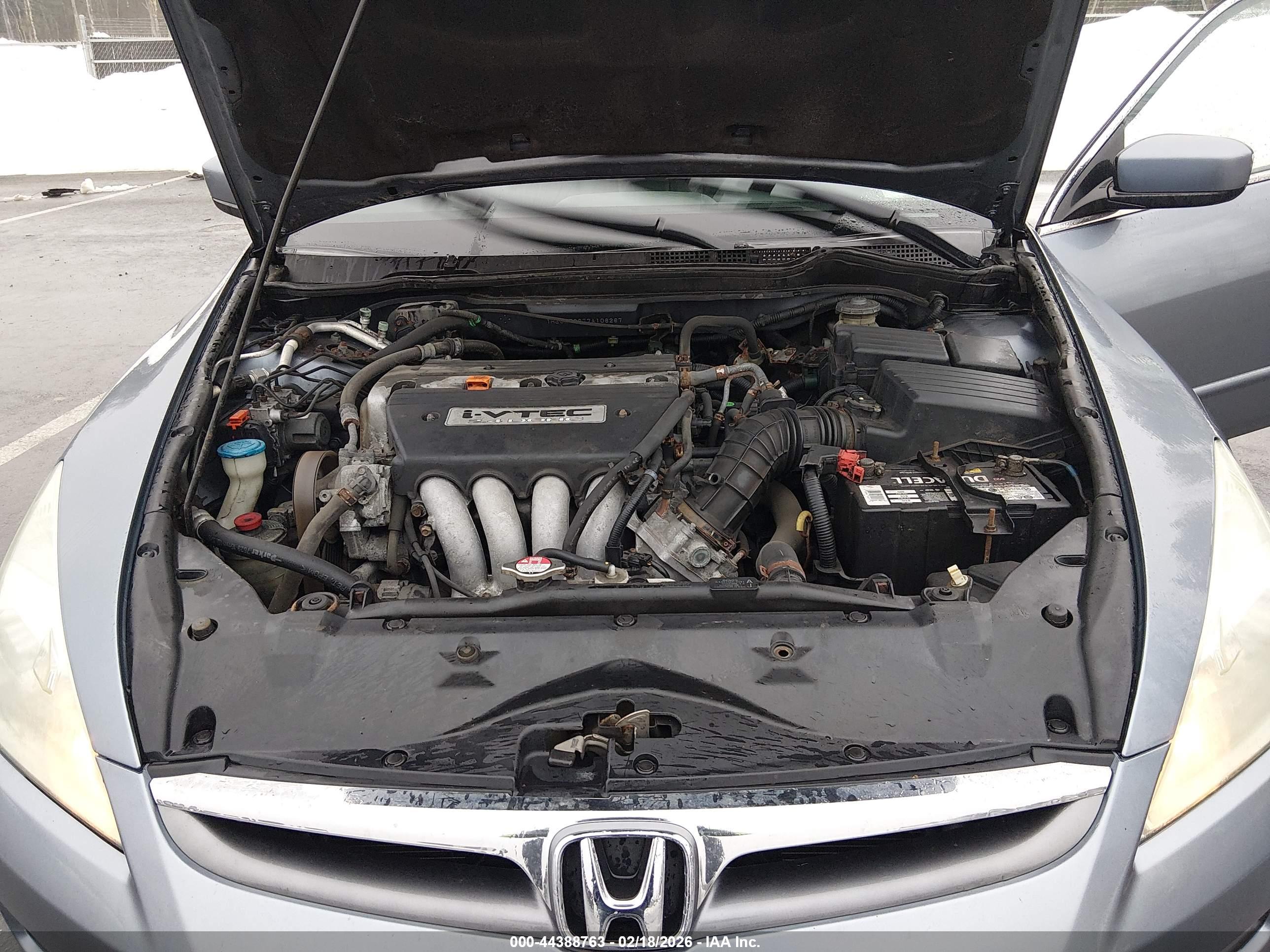HONDA ACCORD image 10
