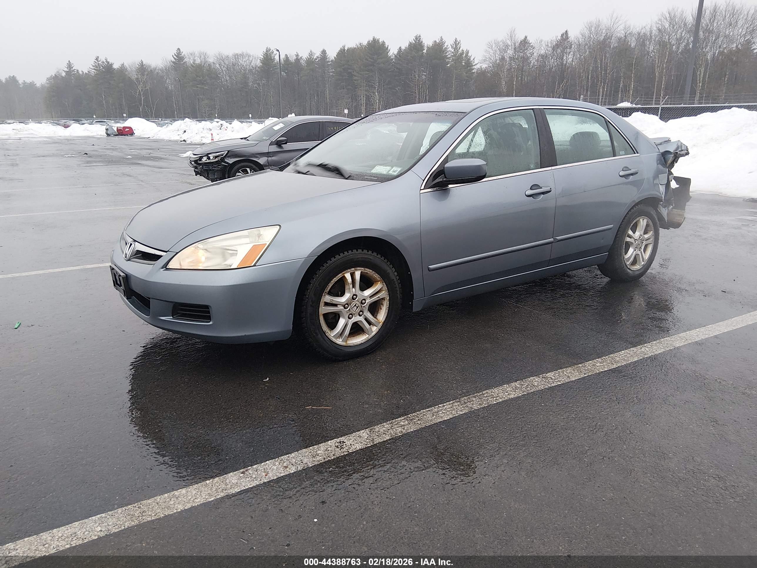 HONDA ACCORD image 2