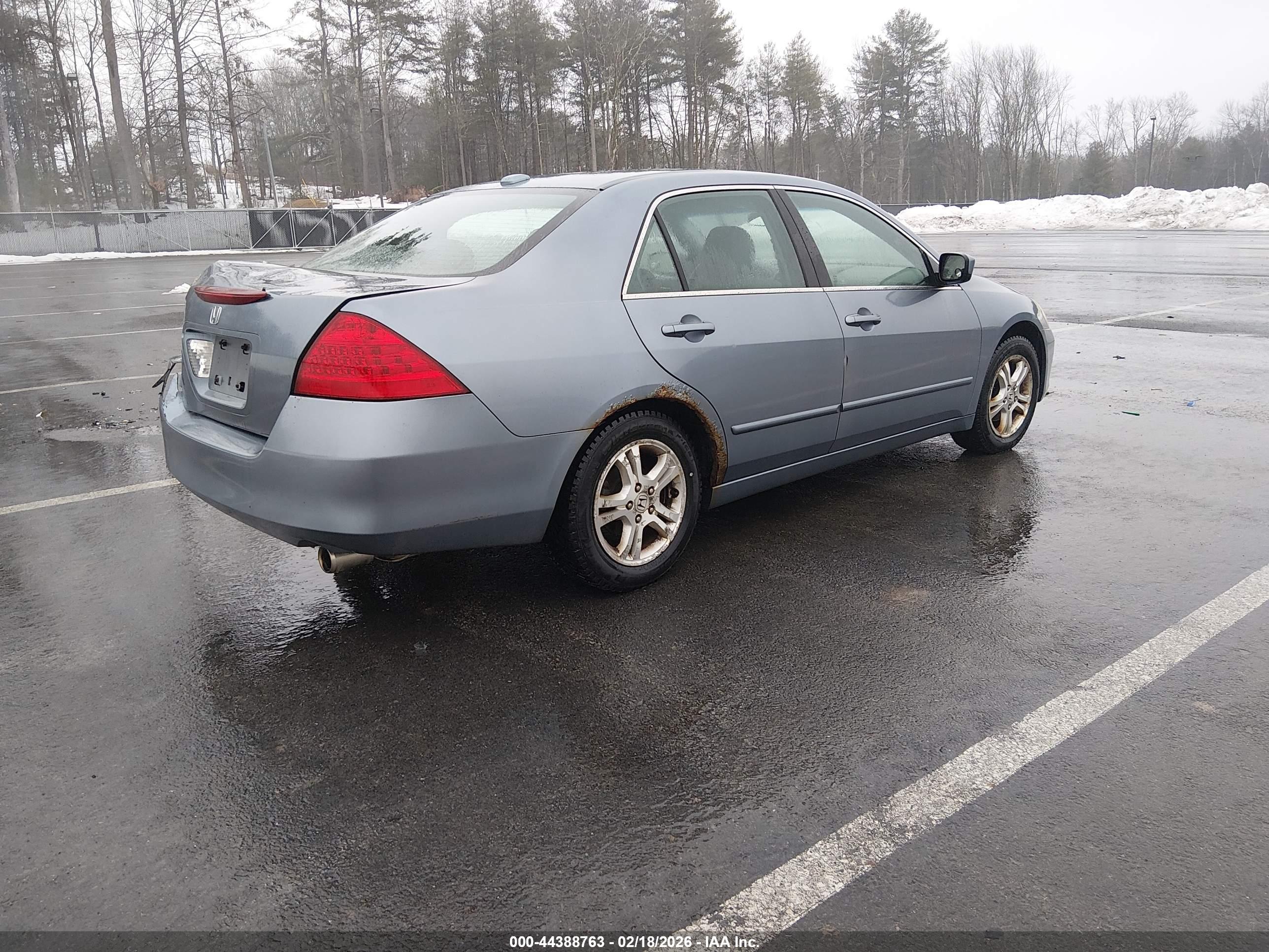 HONDA ACCORD image 4