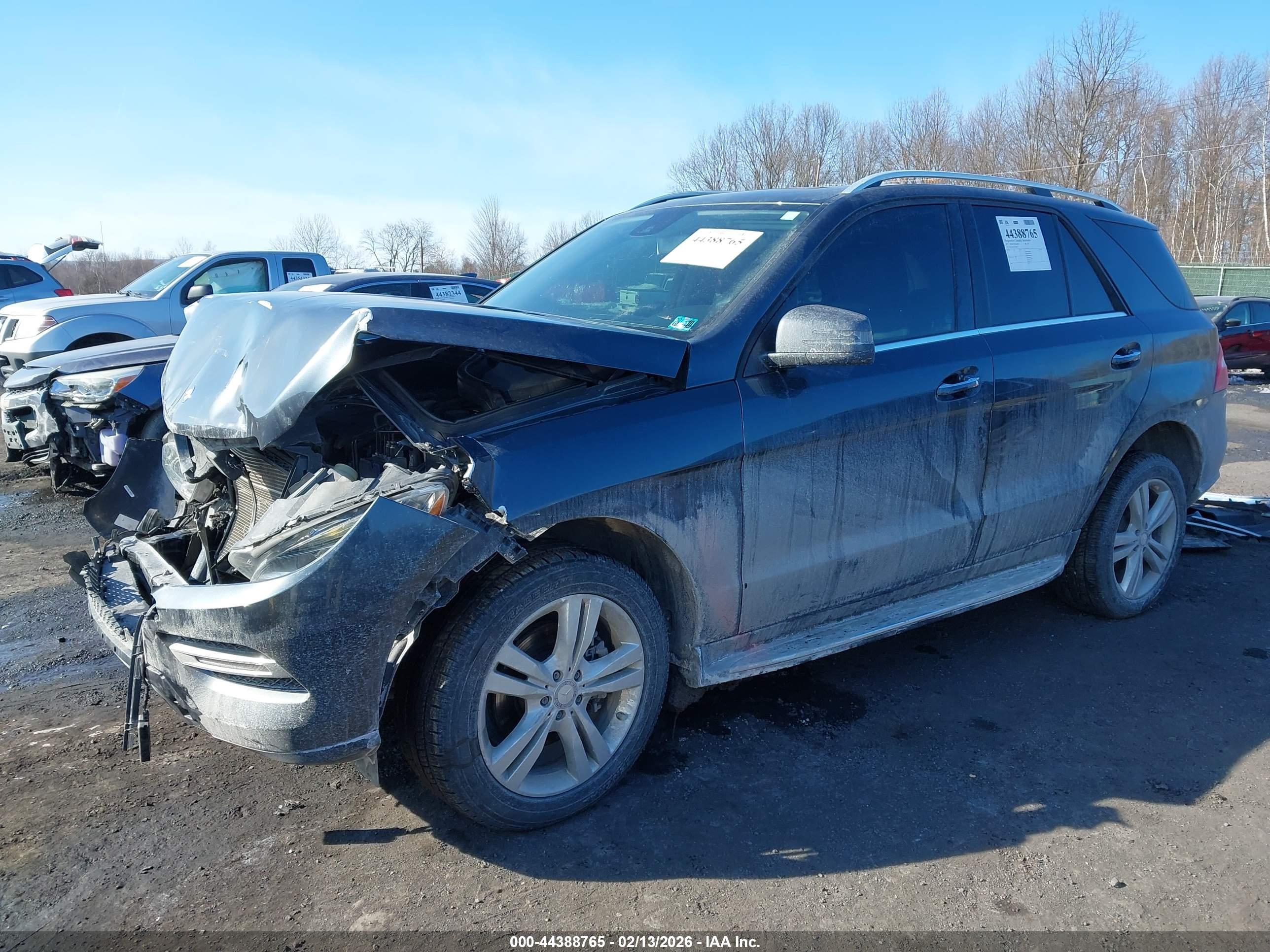 MERCEDES-BENZ ML image 2