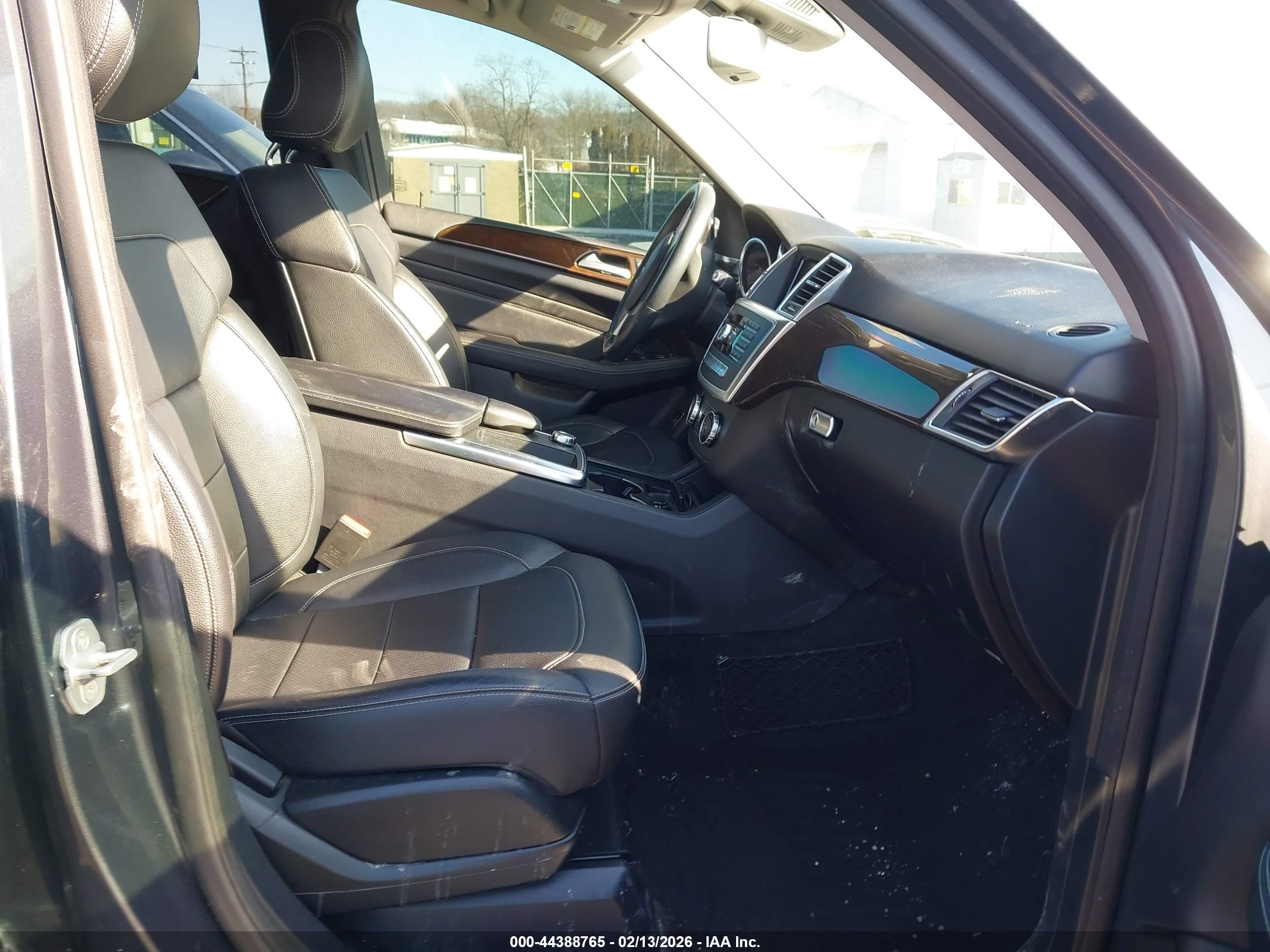 MERCEDES-BENZ ML image 5
