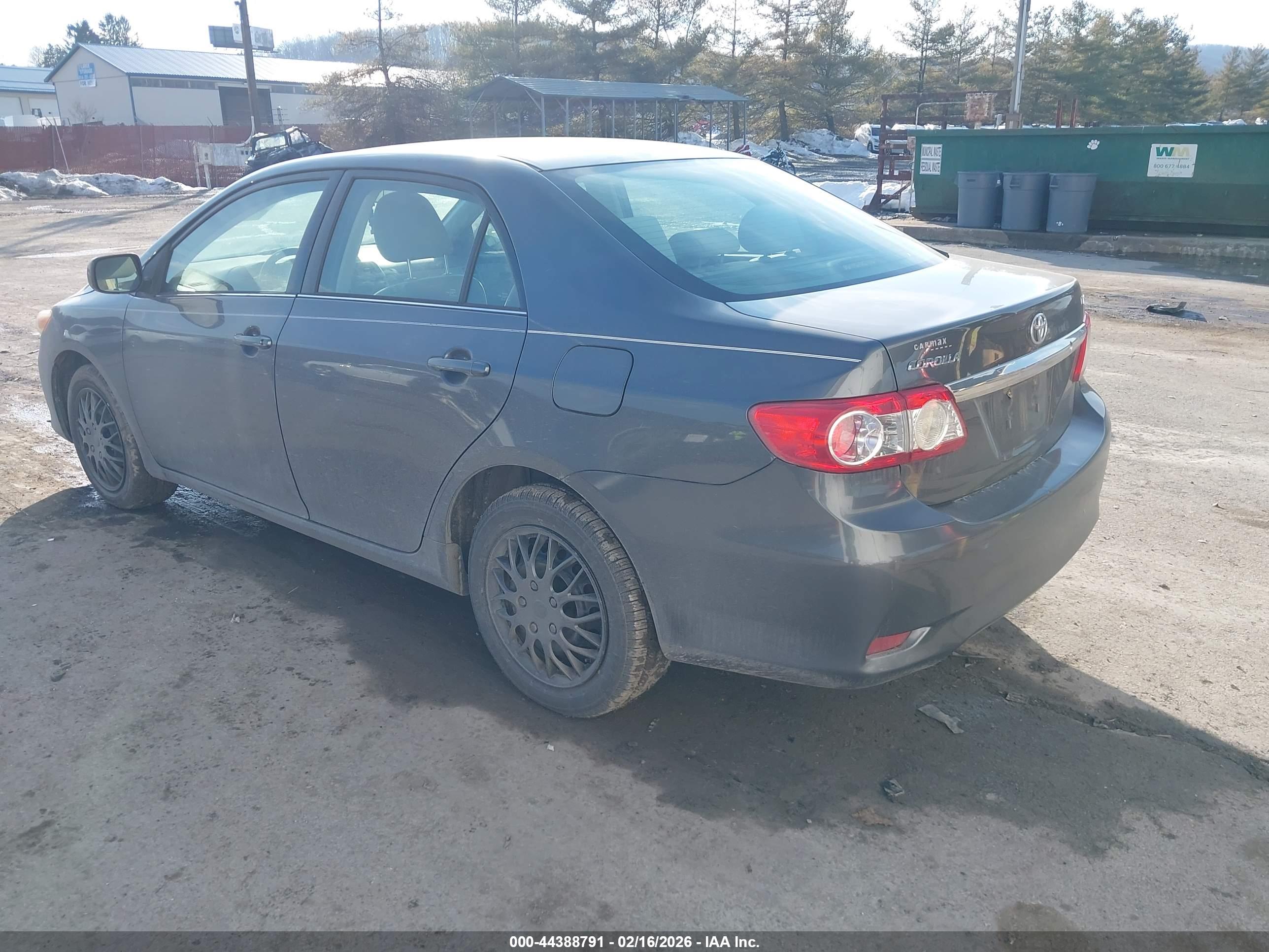 TOYOTA COROLLA image 3