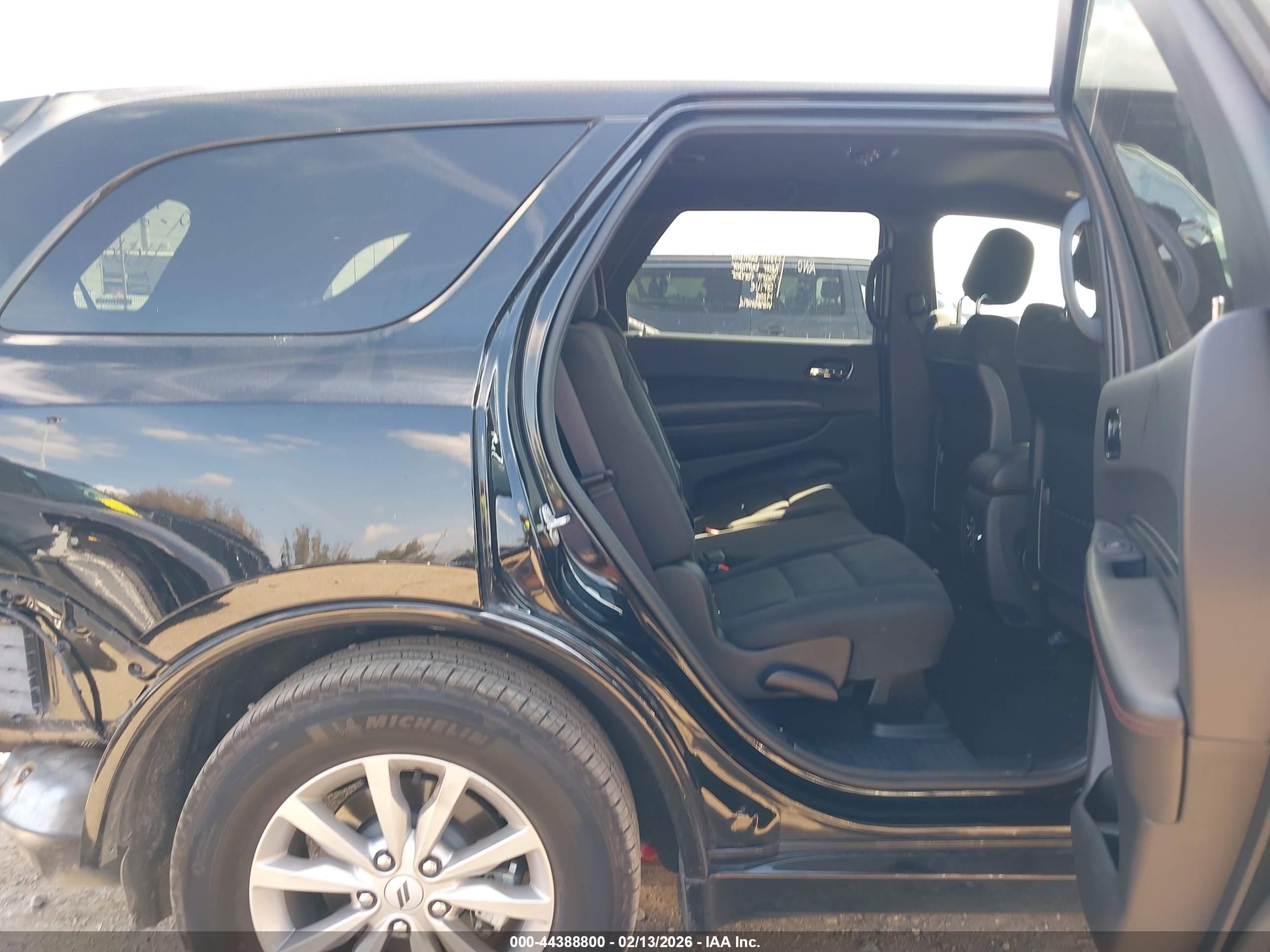 DODGE DURANGO image 8