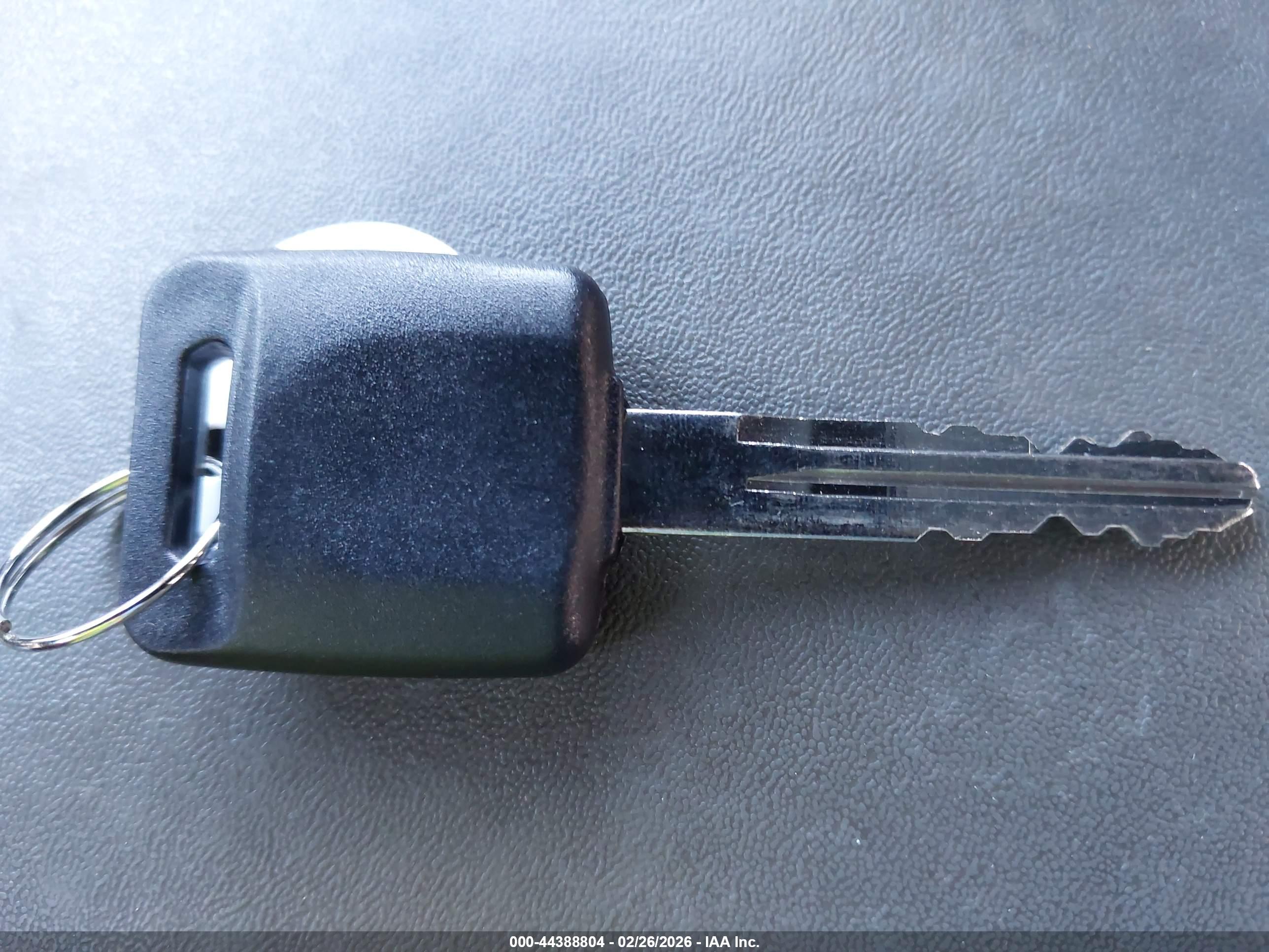 NISSAN FRONTIER image 11