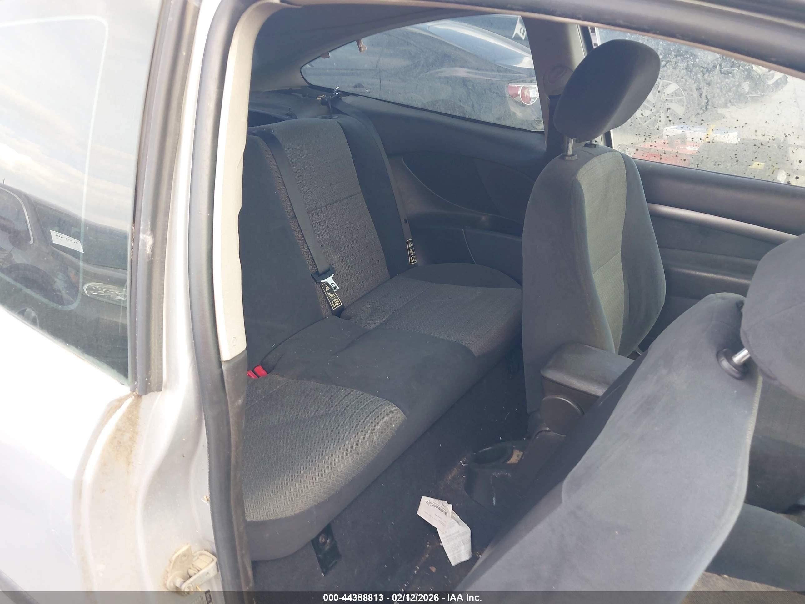 FORD FOCUS image 8