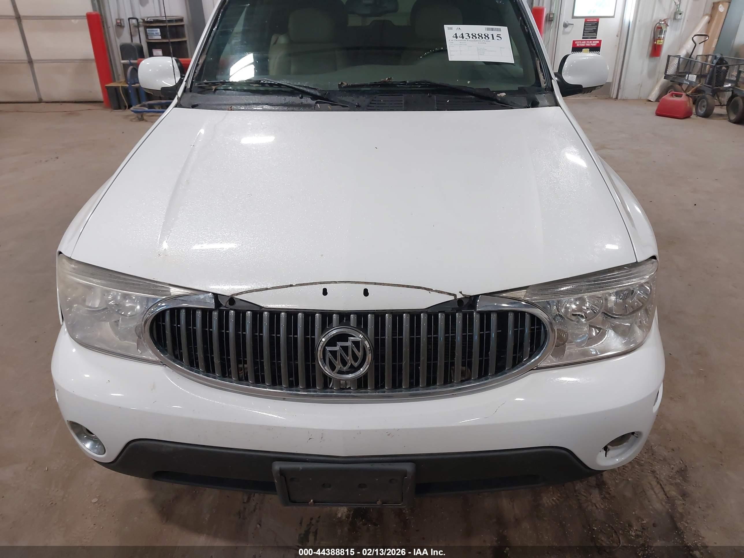 BUICK RAINIER image 6
