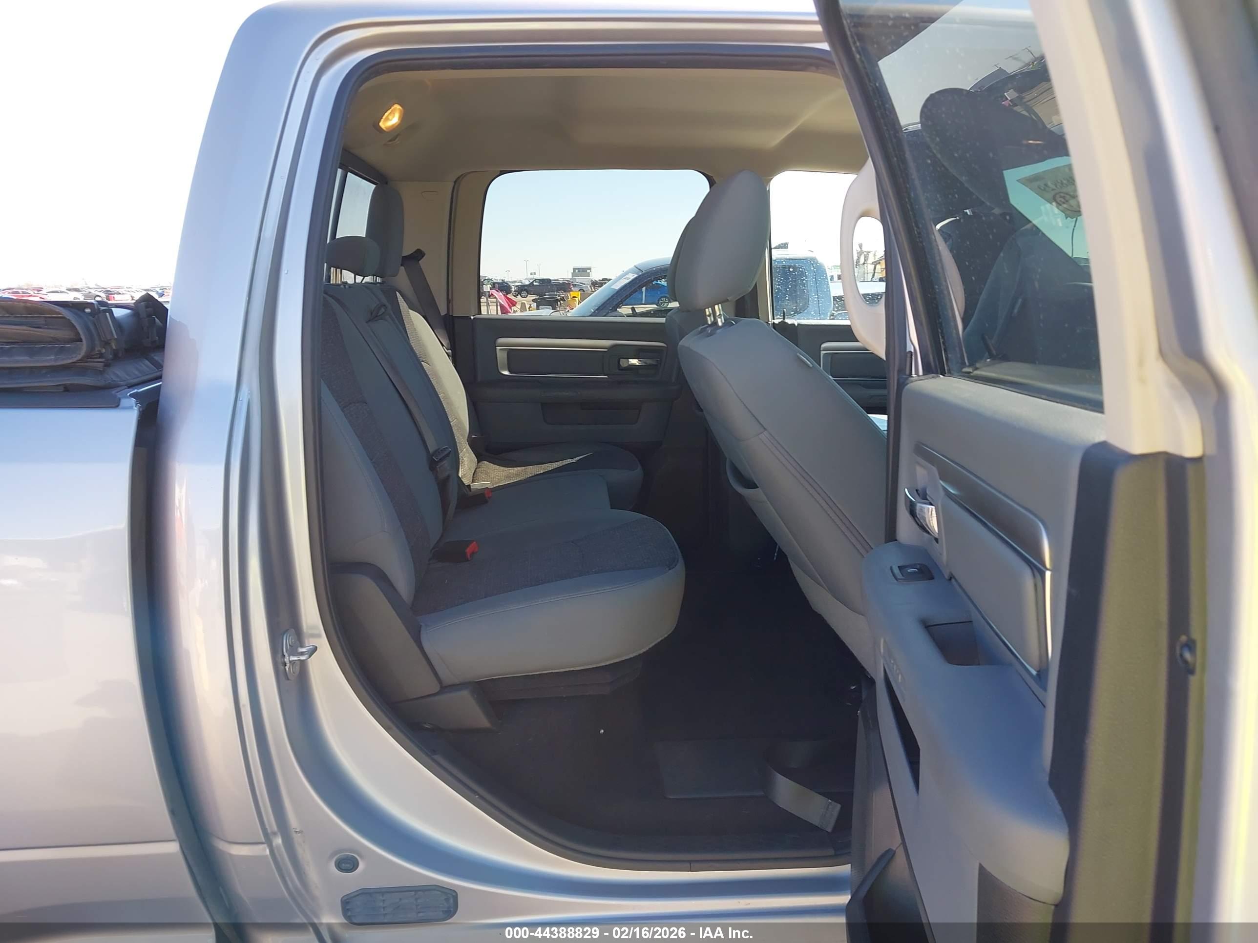 RAM 1500 image 8