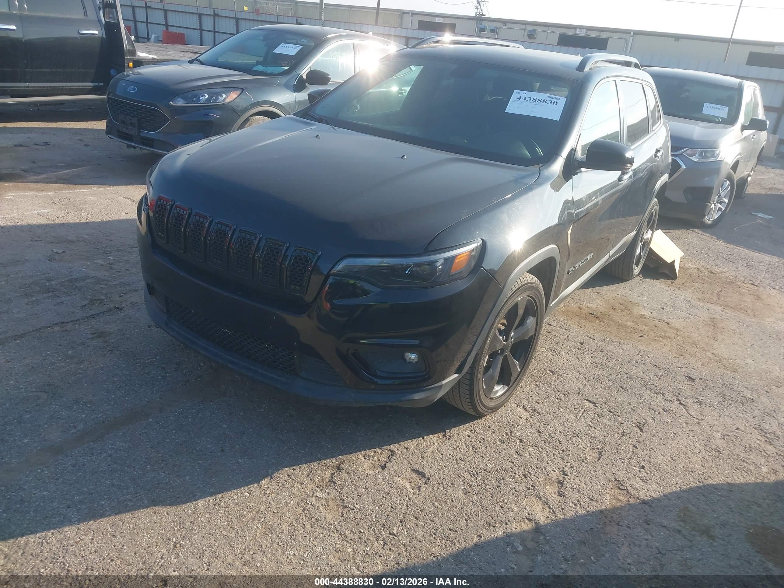 JEEP CHEROKEE image 2