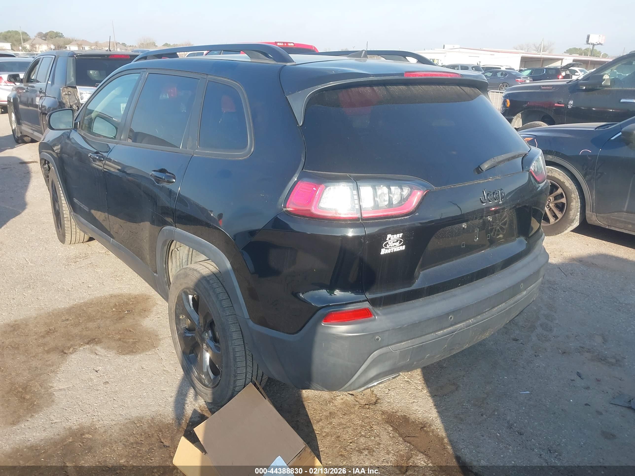 JEEP CHEROKEE image 3