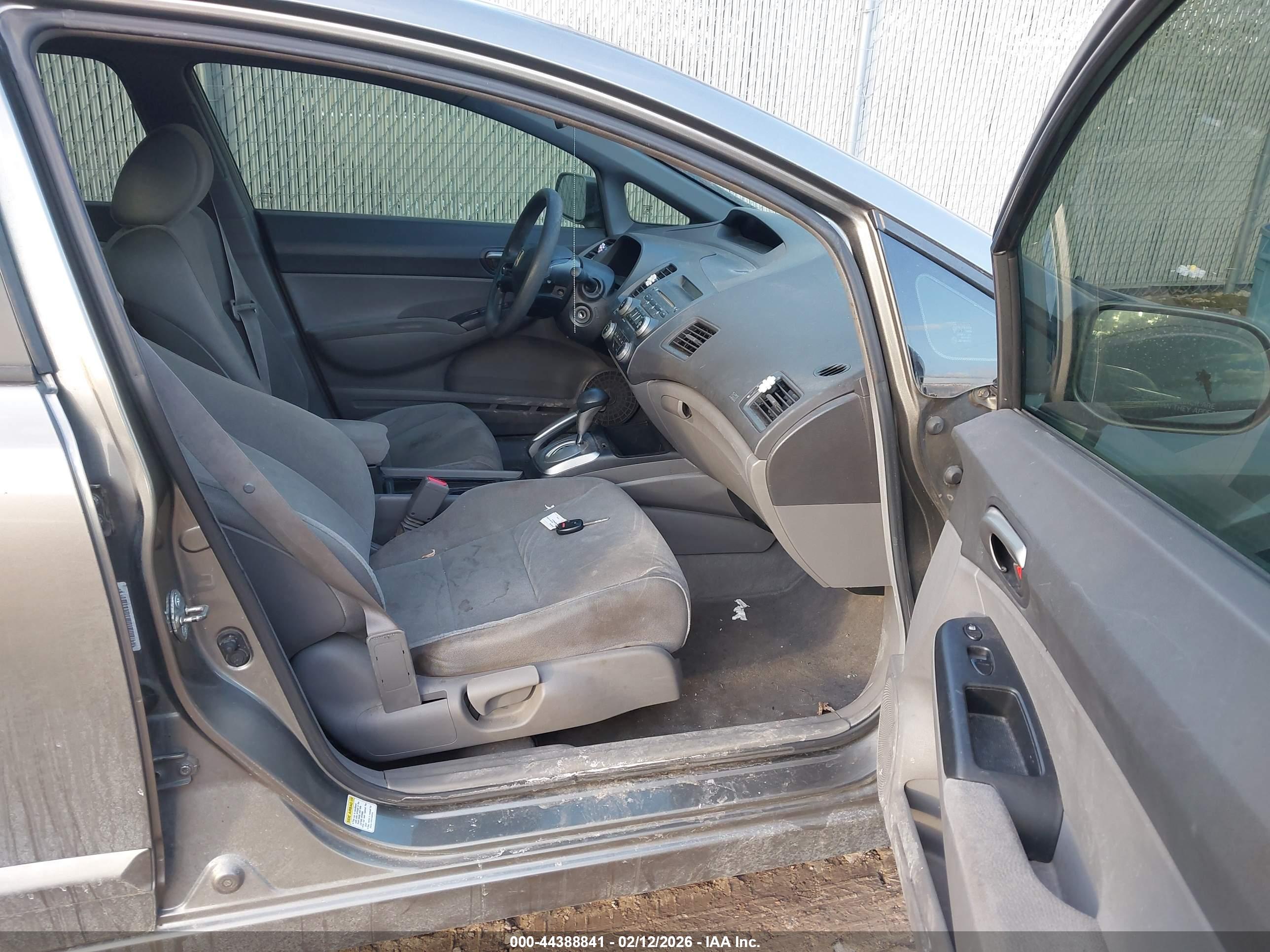 HONDA CIVIC image 5