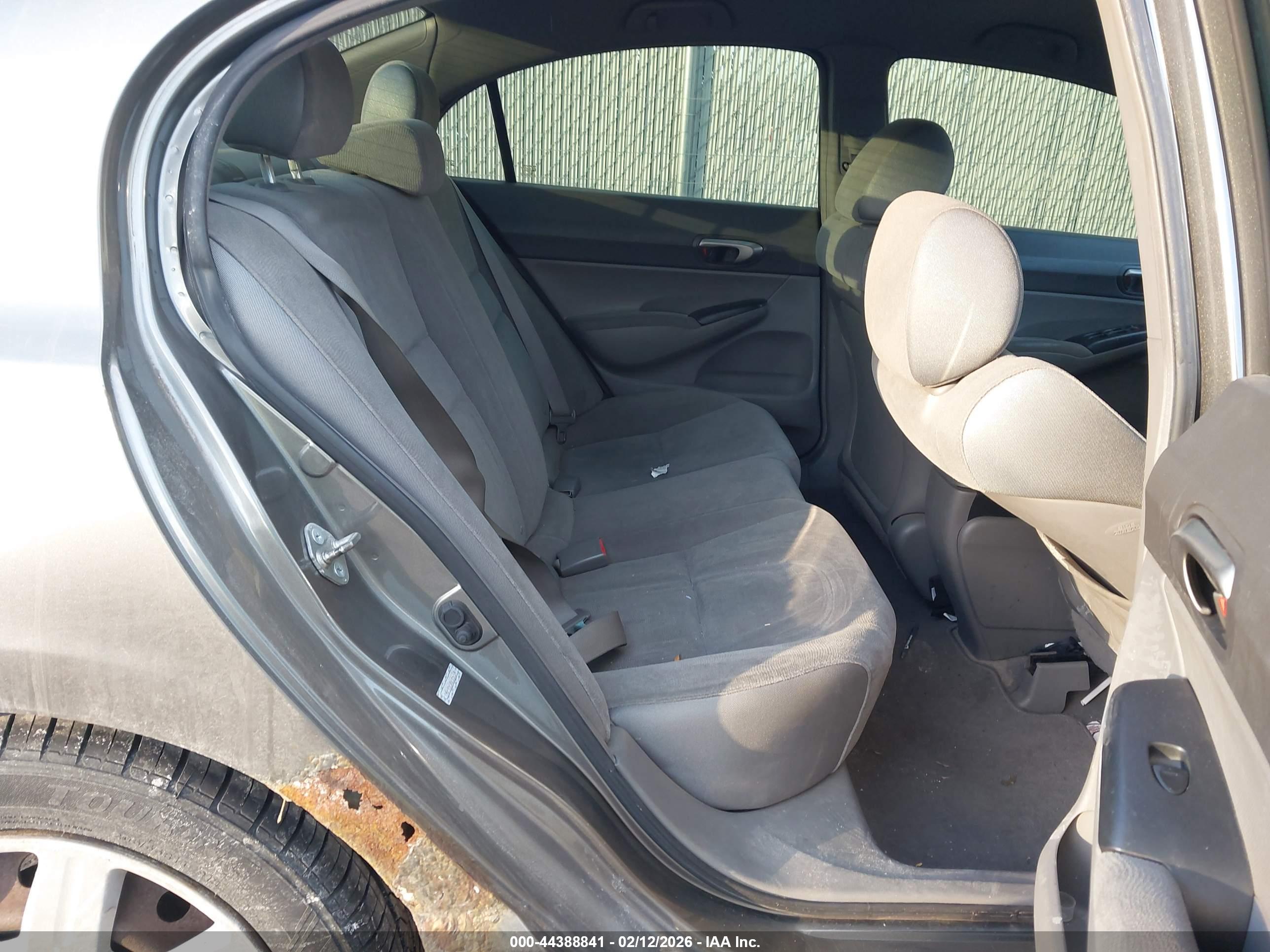 HONDA CIVIC image 8