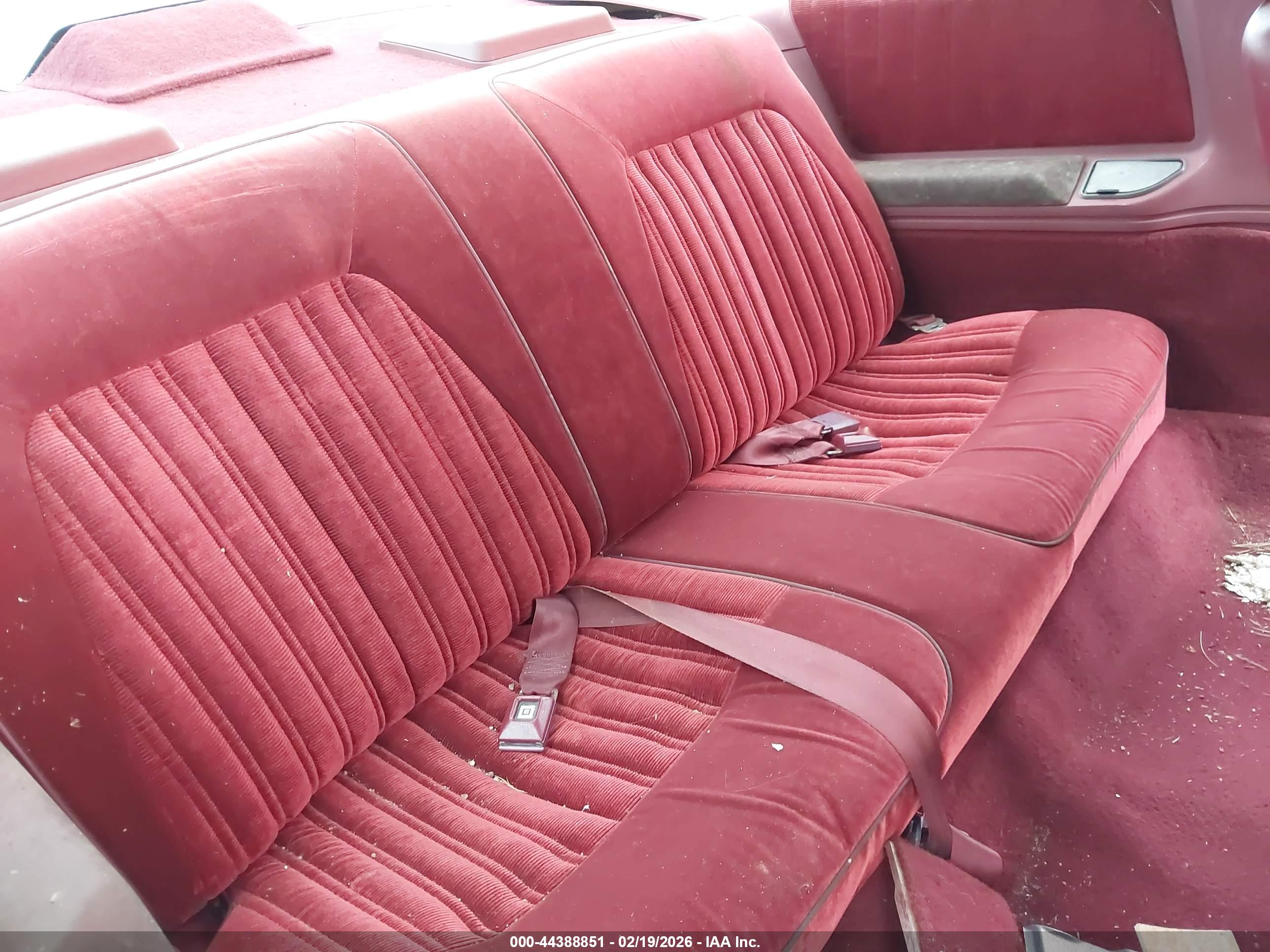 OLDSMOBILE CUTLASS image 8