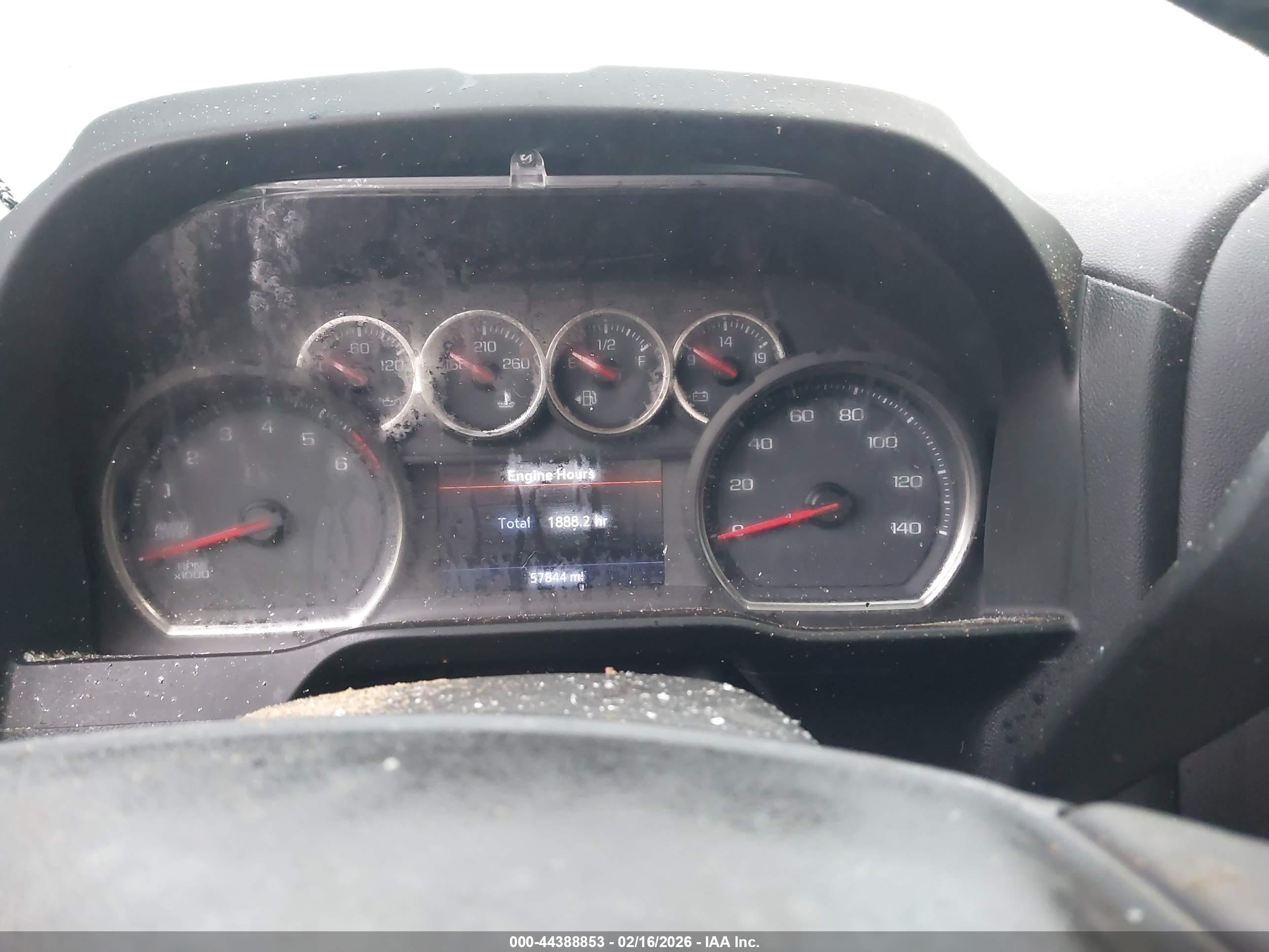 CHEVROLET SILVERADO image 7