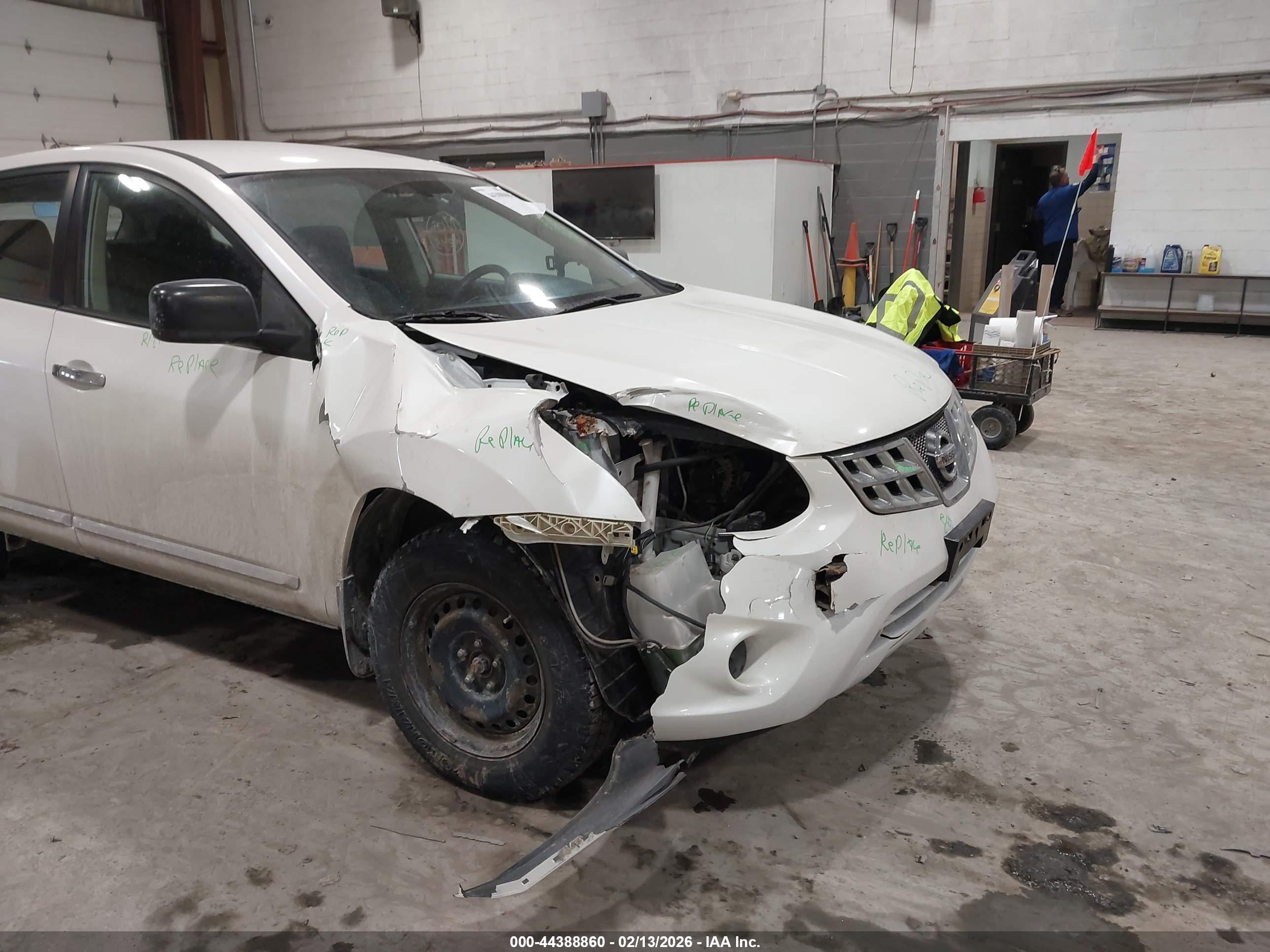 NISSAN ROGUE image 6