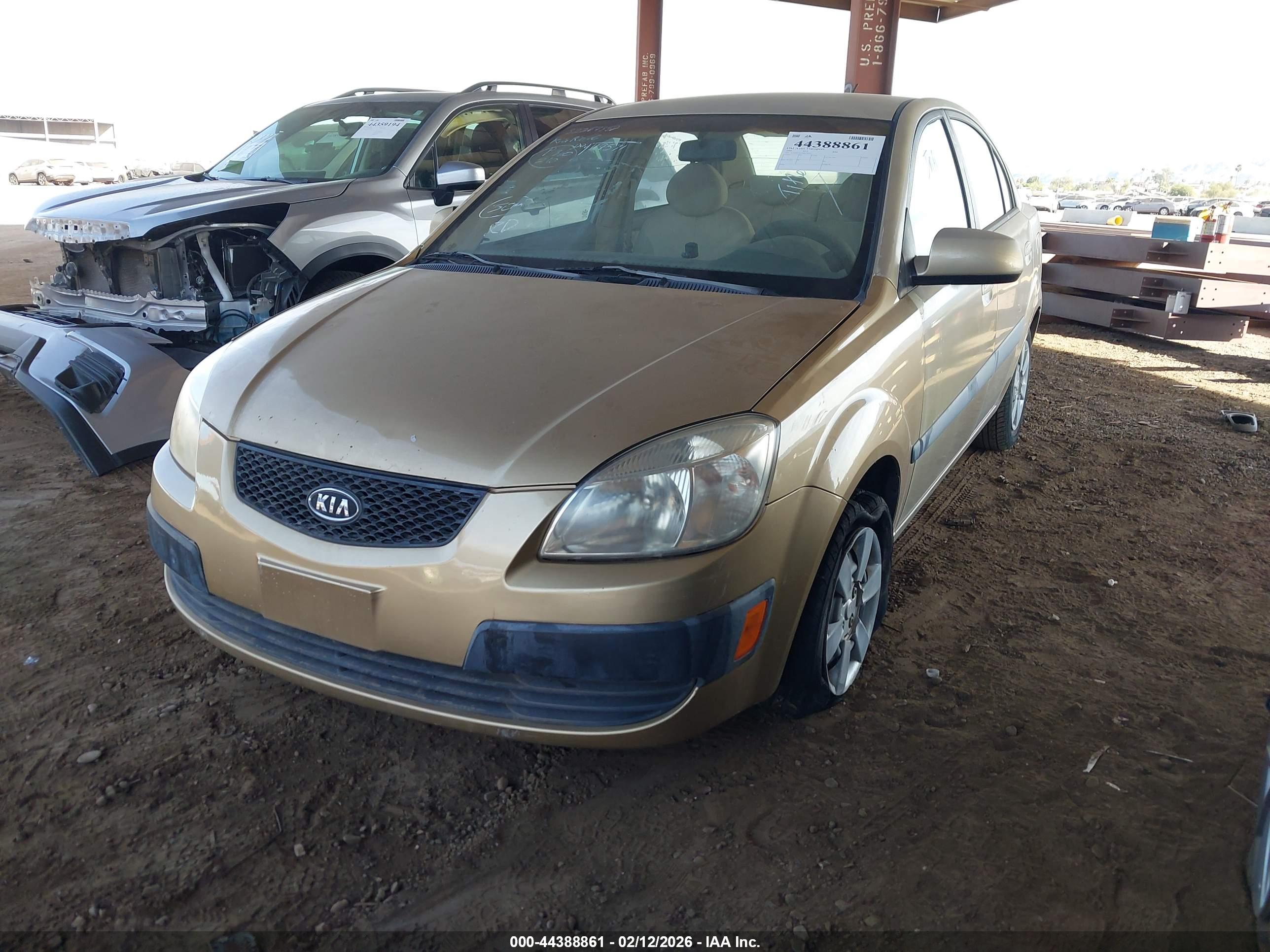 KIA RIO image 2