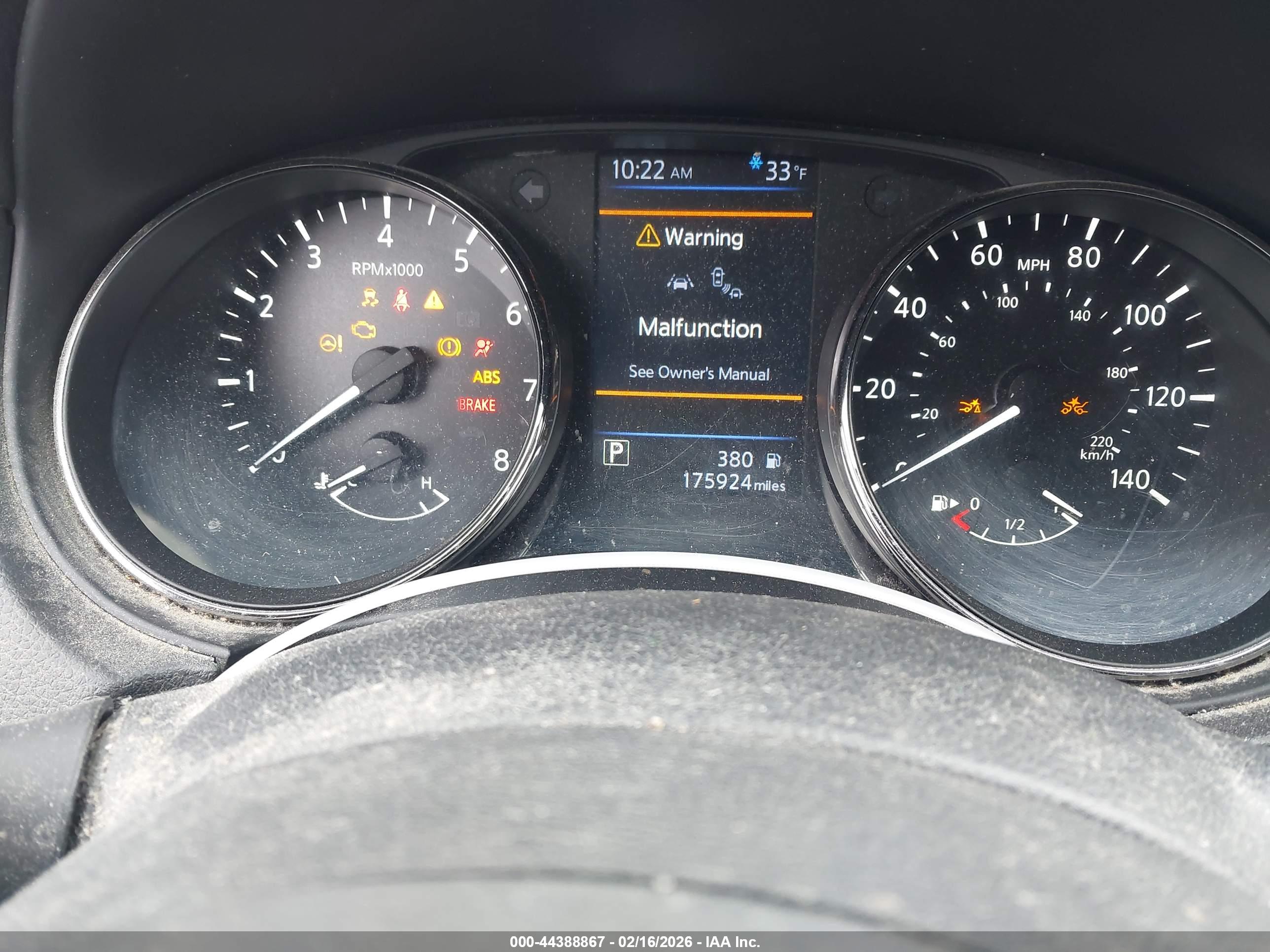 NISSAN ROGUE image 7