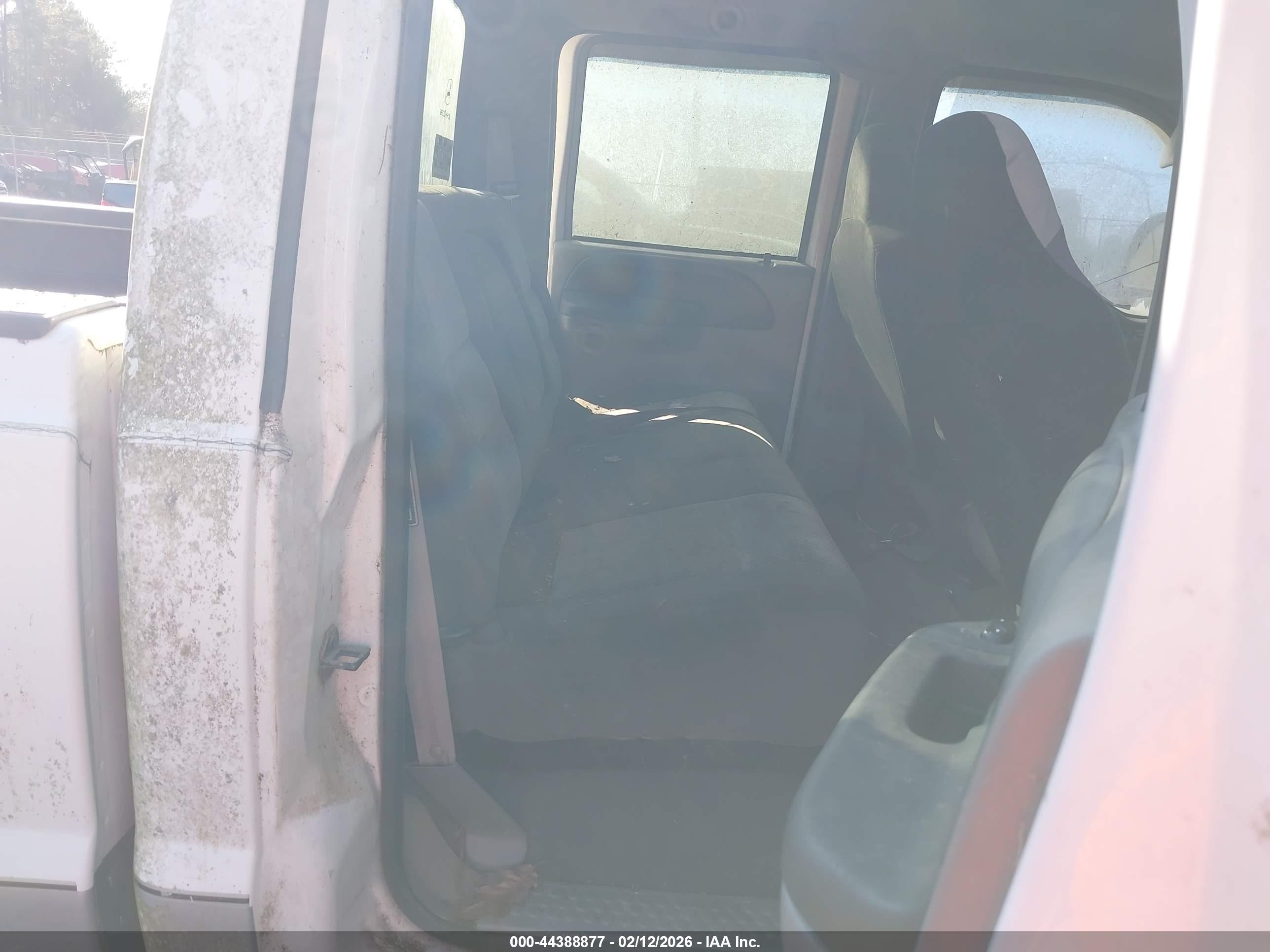 FORD F-250 image 8