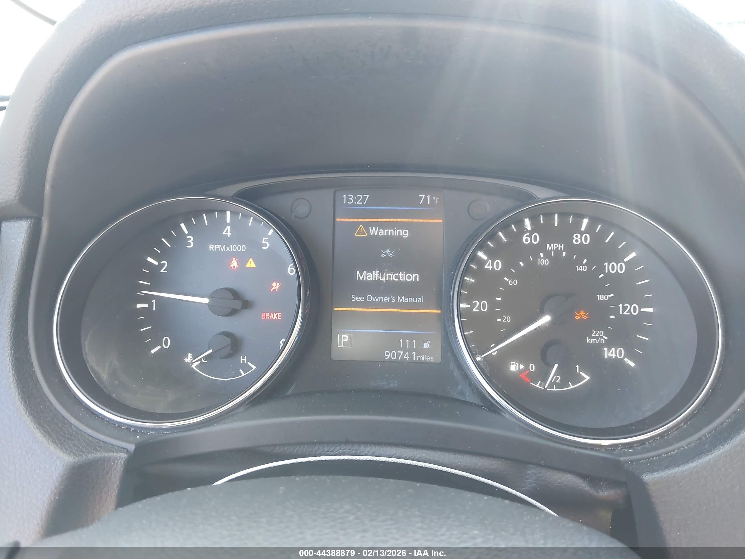 NISSAN ROGUE image 7