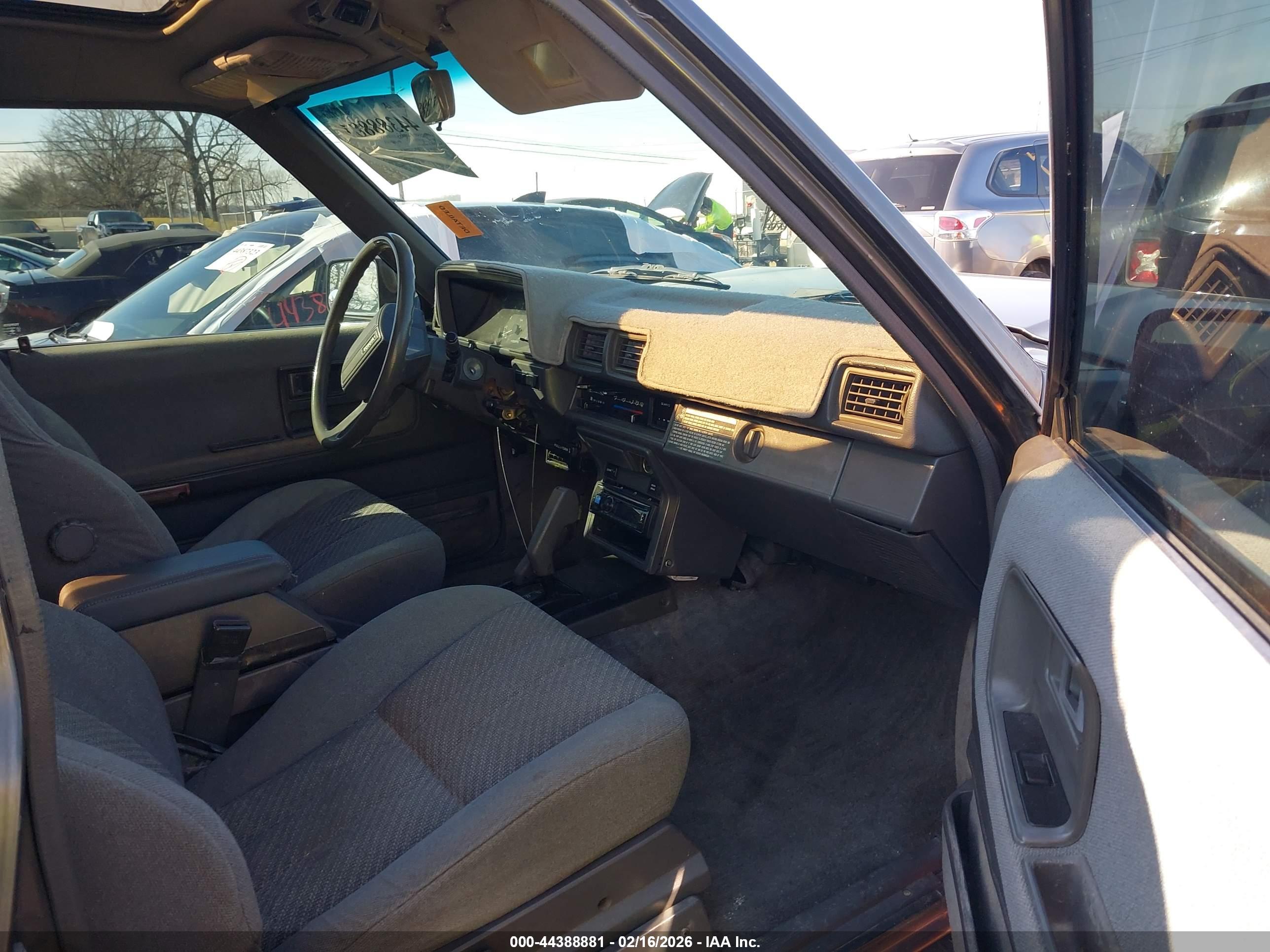 TOYOTA 4RUNNER image 5