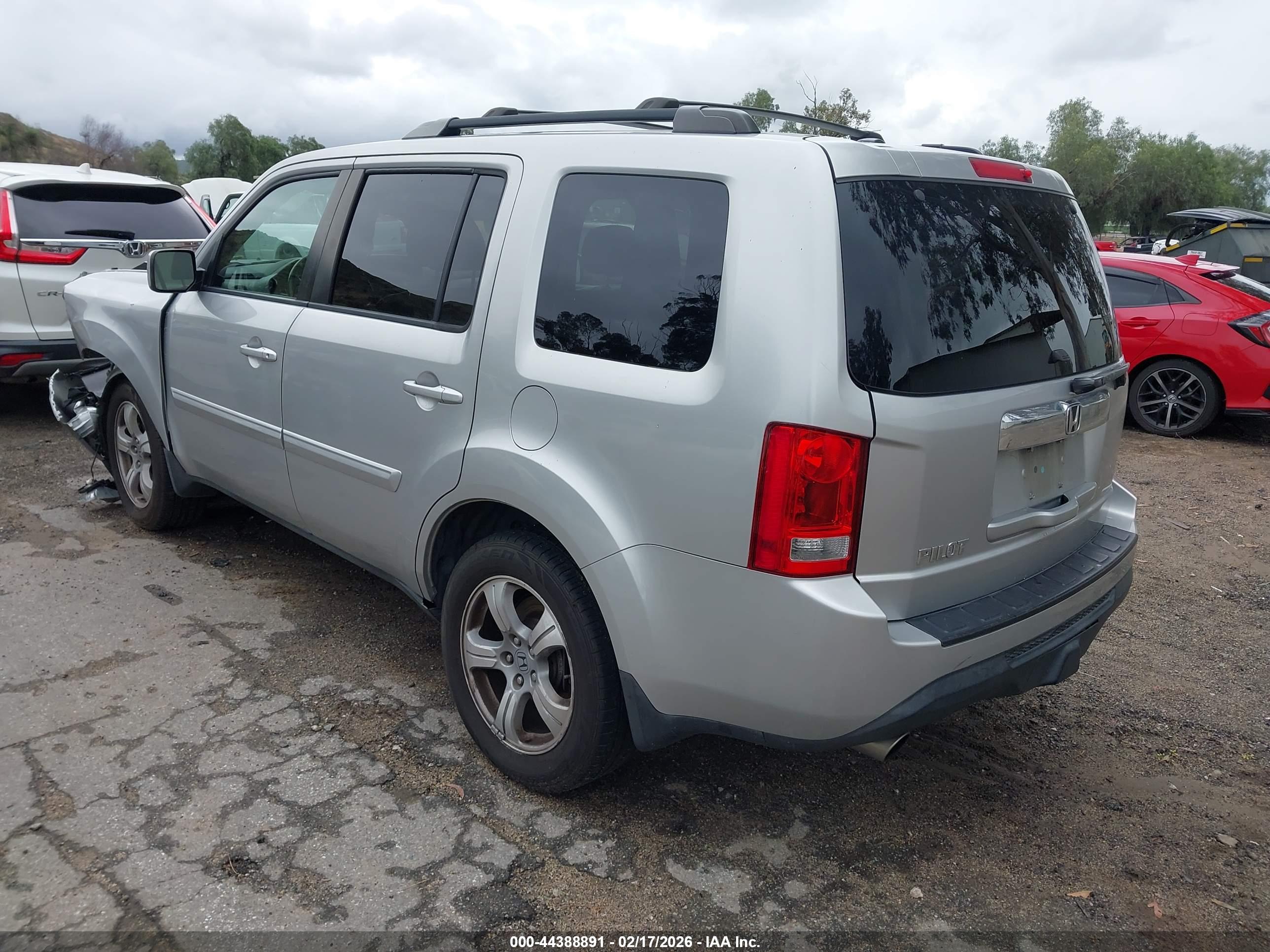 HONDA PILOT image 3