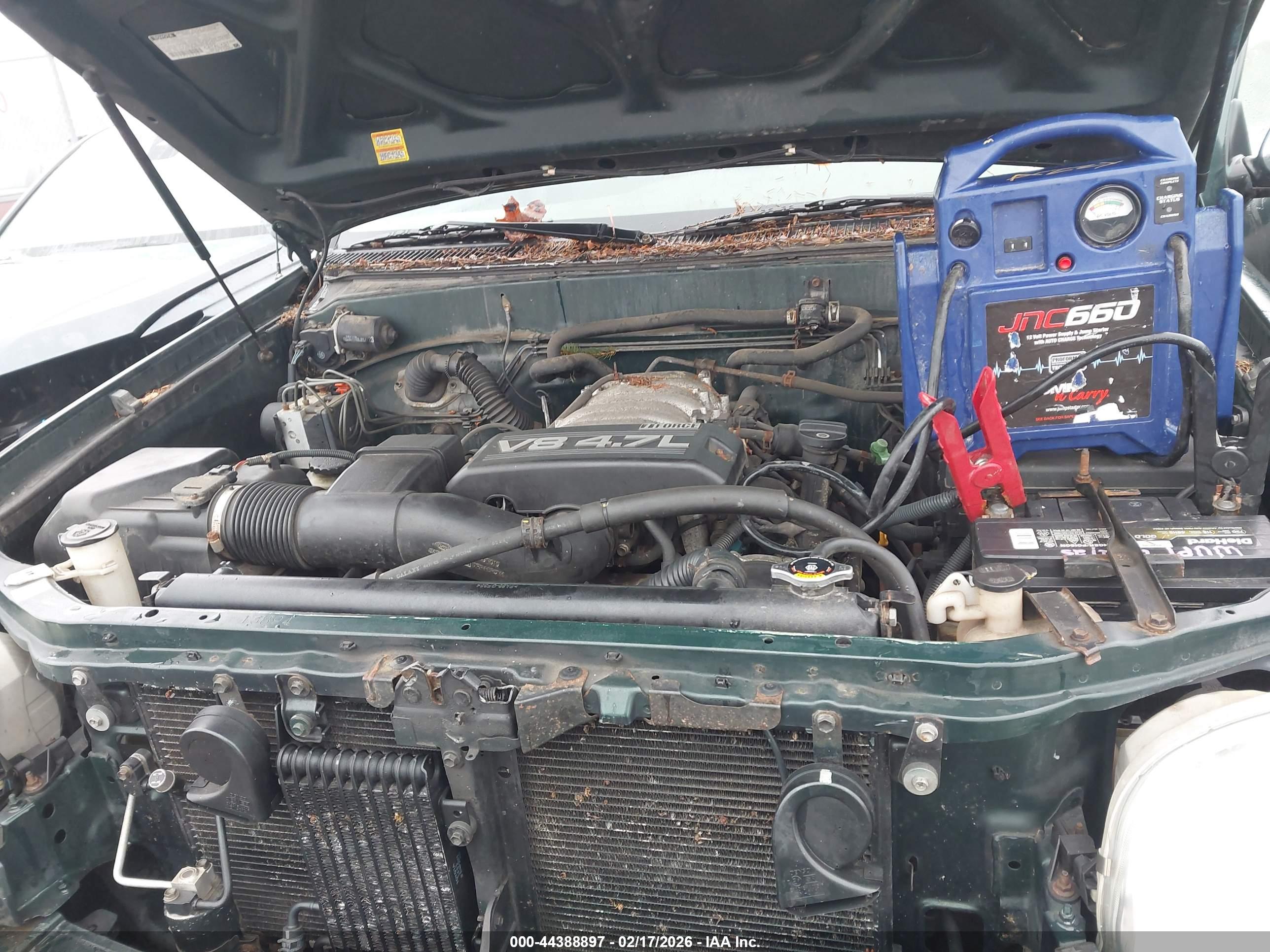 TOYOTA TUNDRA image 10