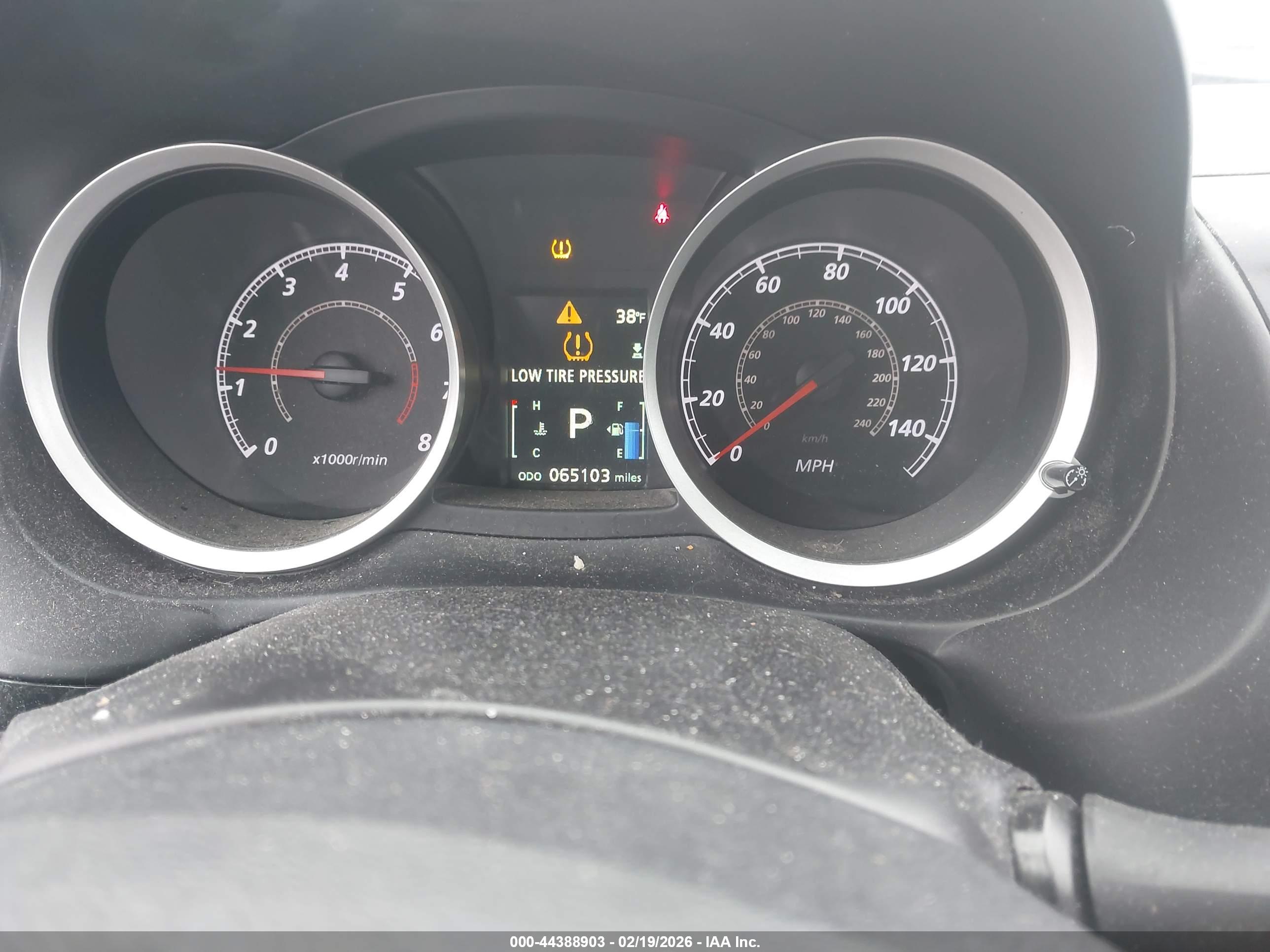MITSUBISHI LANCER image 7
