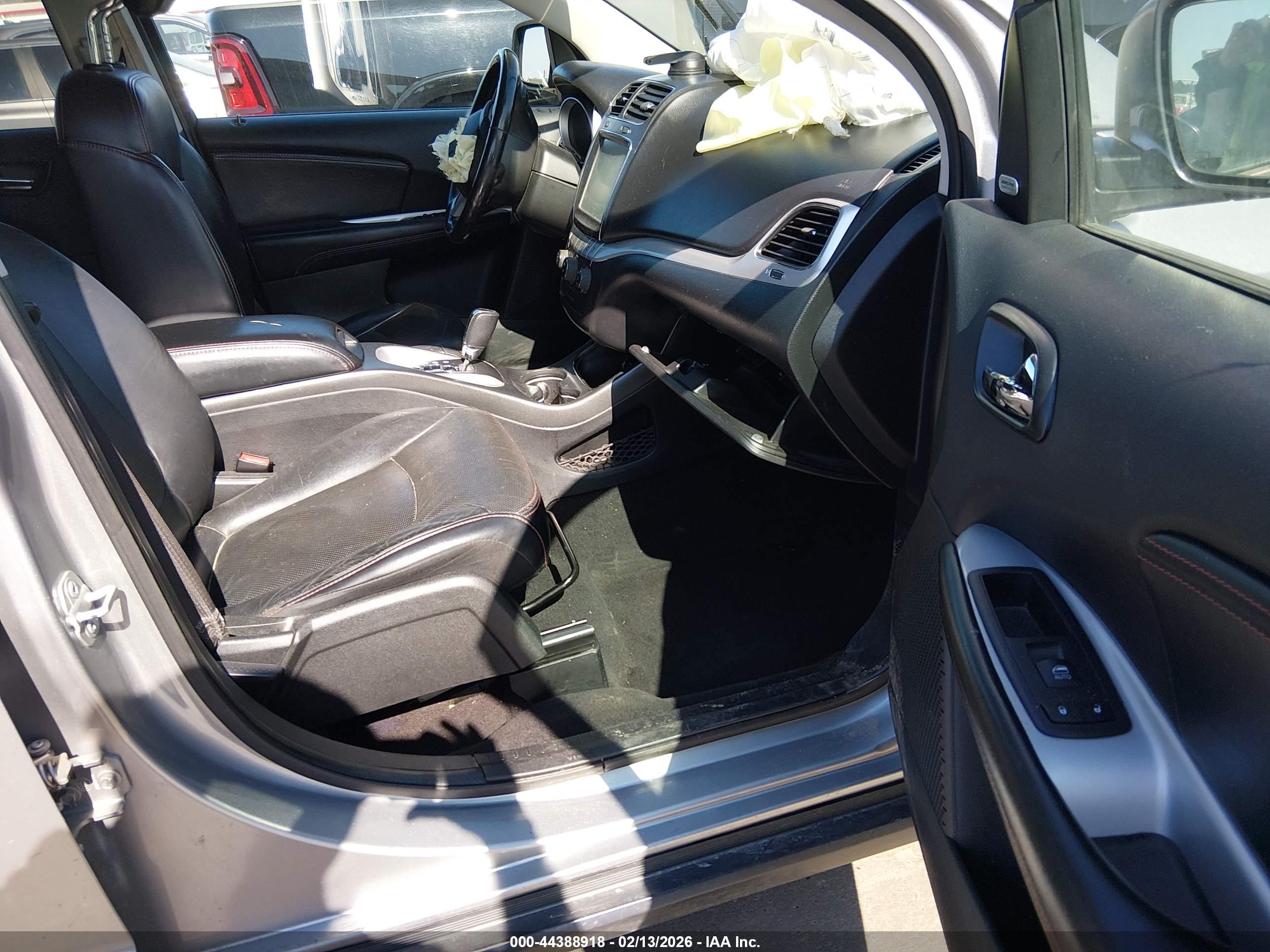DODGE JOURNEY image 5