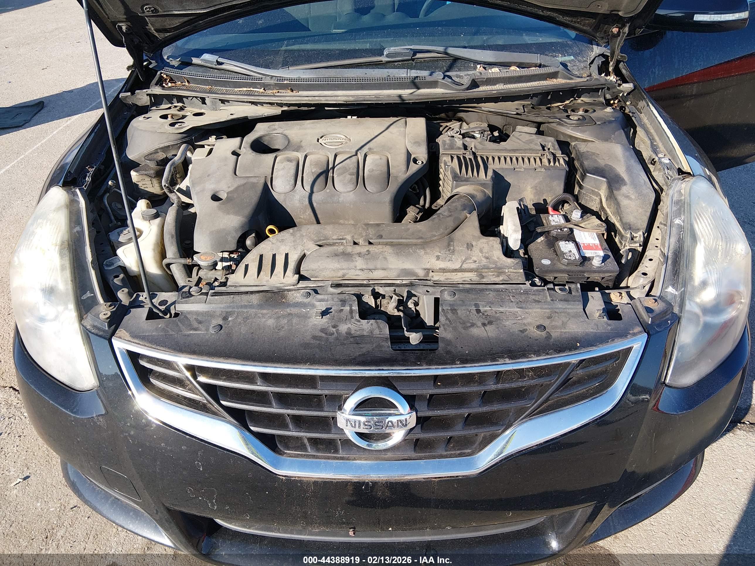 NISSAN ALTIMA image 10