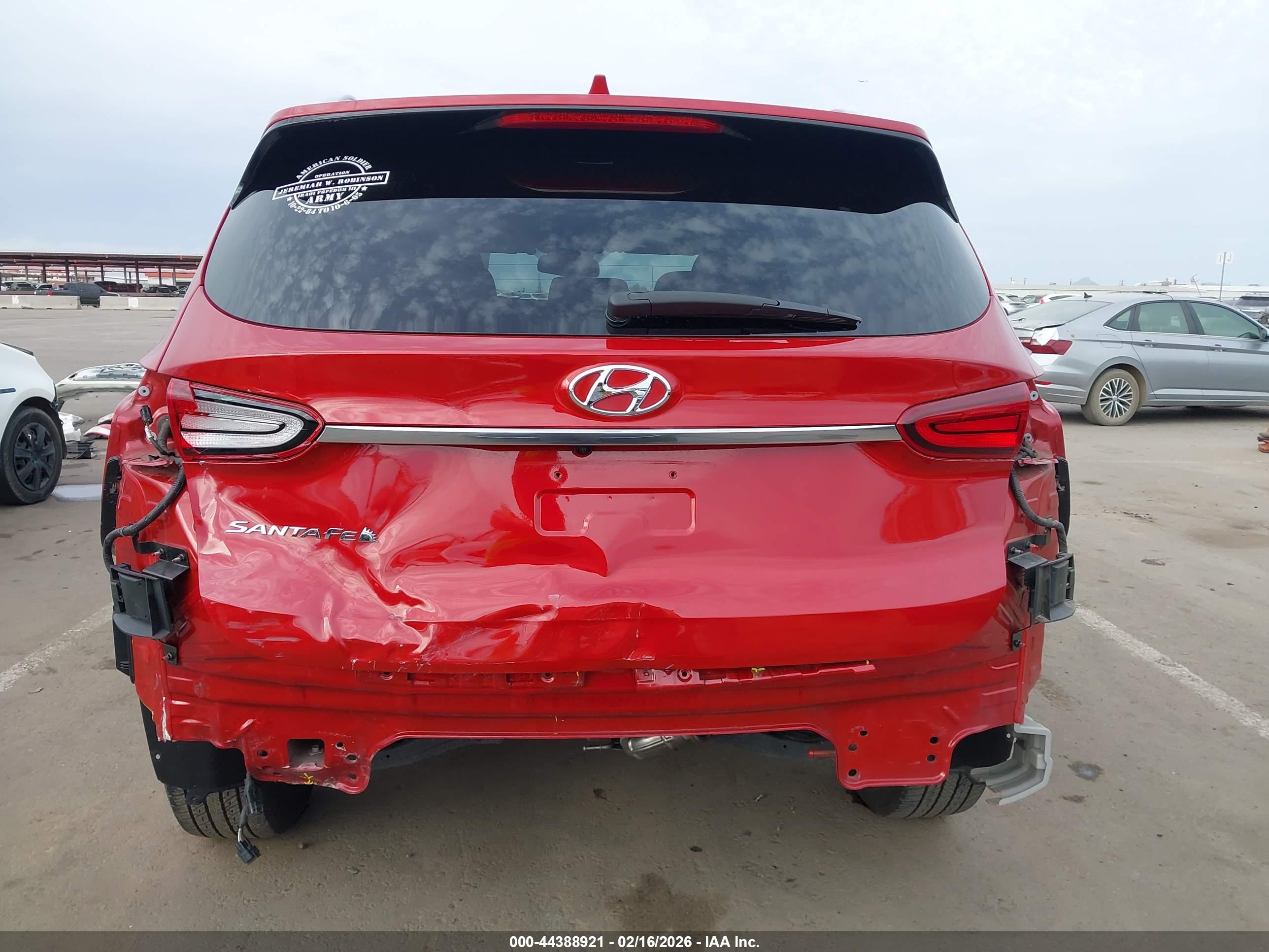 HYUNDAI SANTA image 6