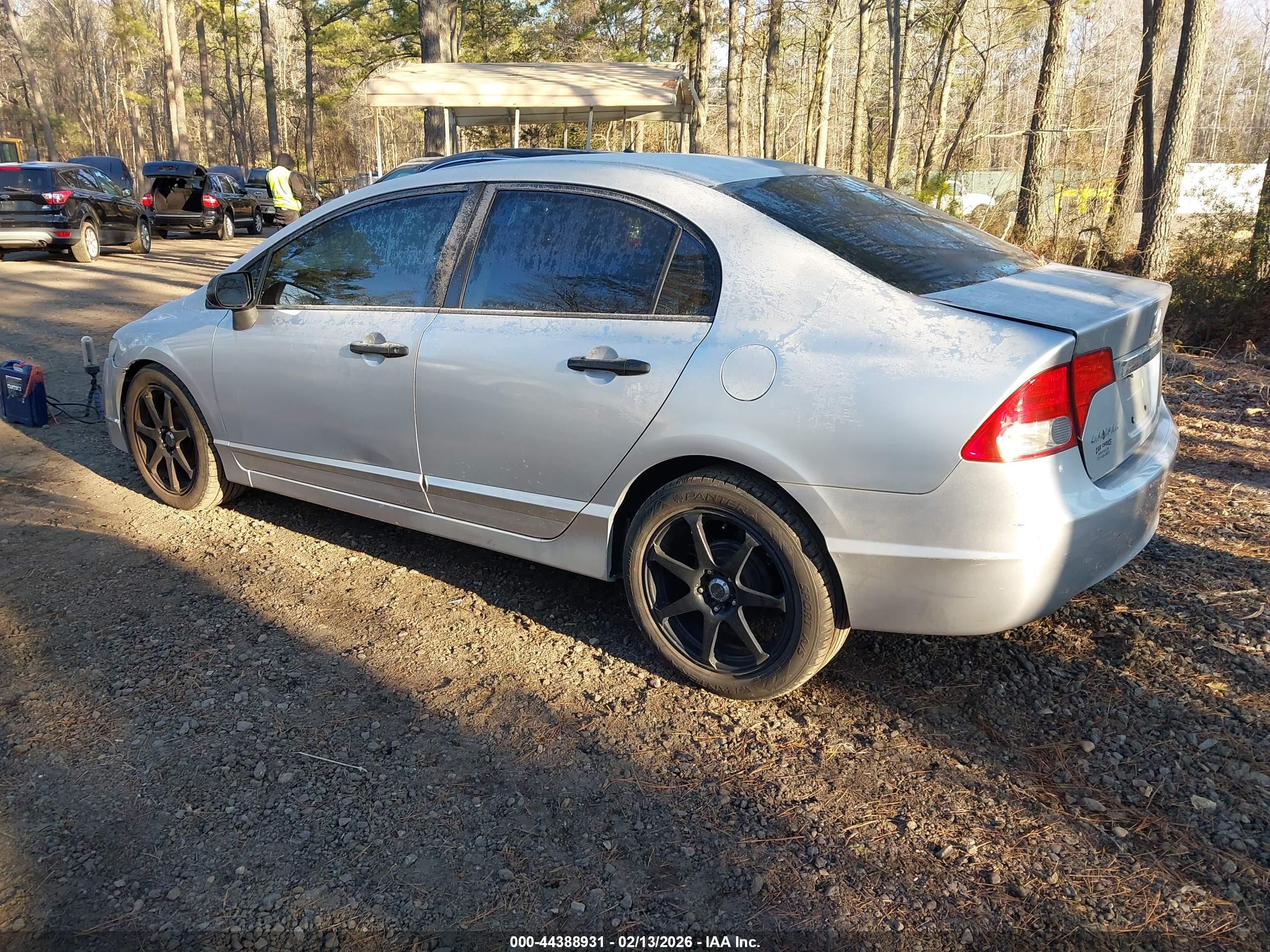 HONDA CIVIC image 3