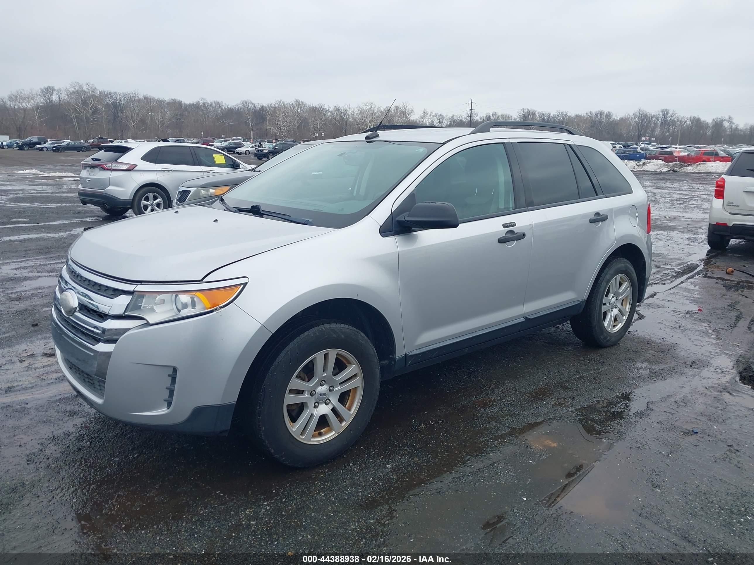 FORD EDGE image 2