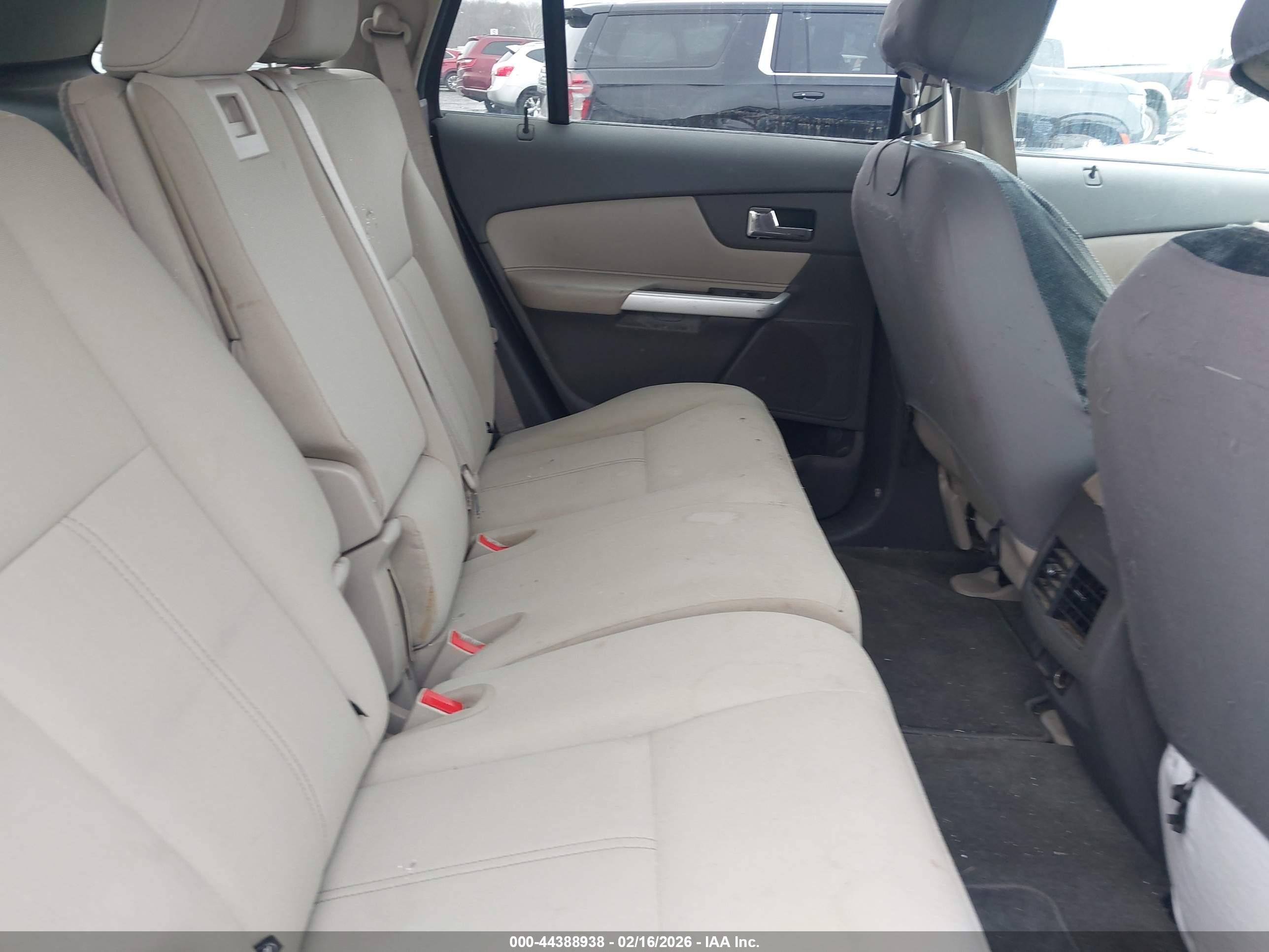 FORD EDGE image 8