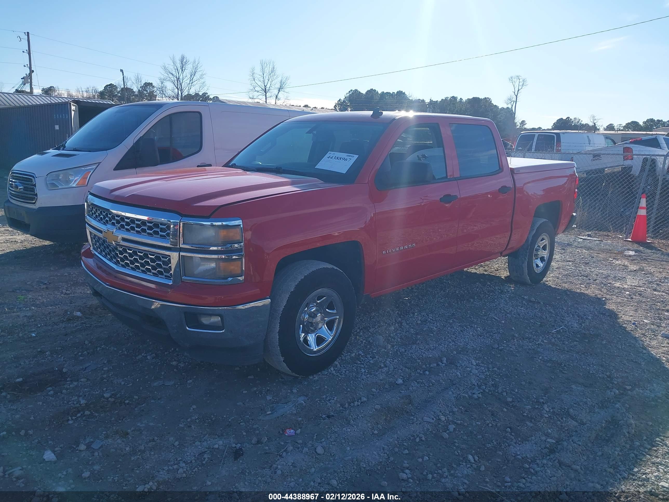 CHEVROLET SILVERADO image 2