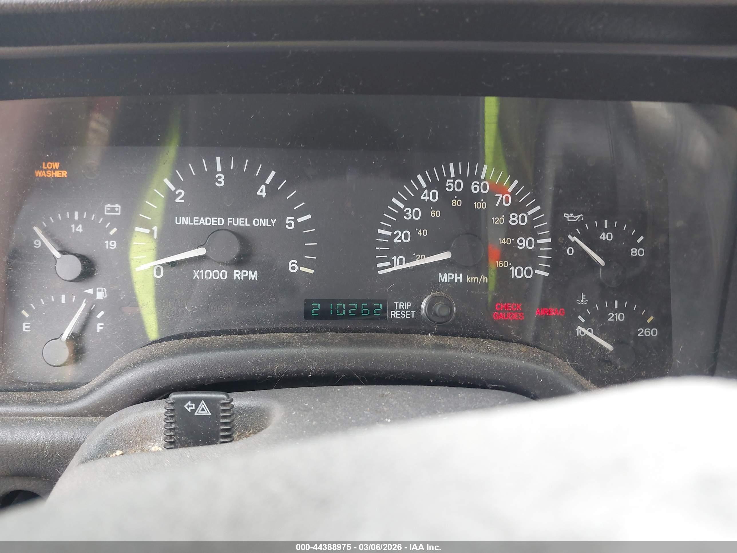 JEEP CHEROKEE image 7