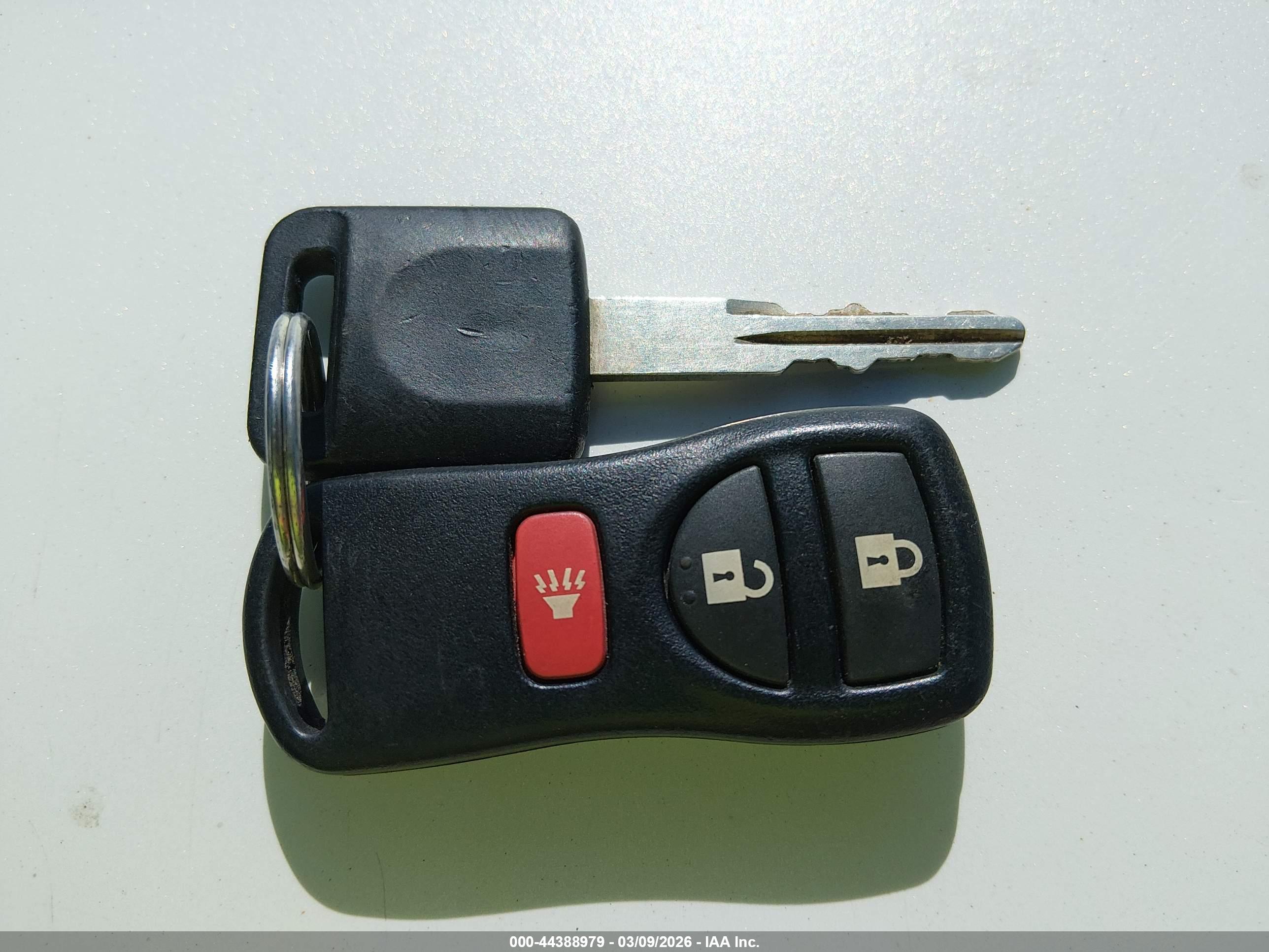 NISSAN FRONTIER image 11