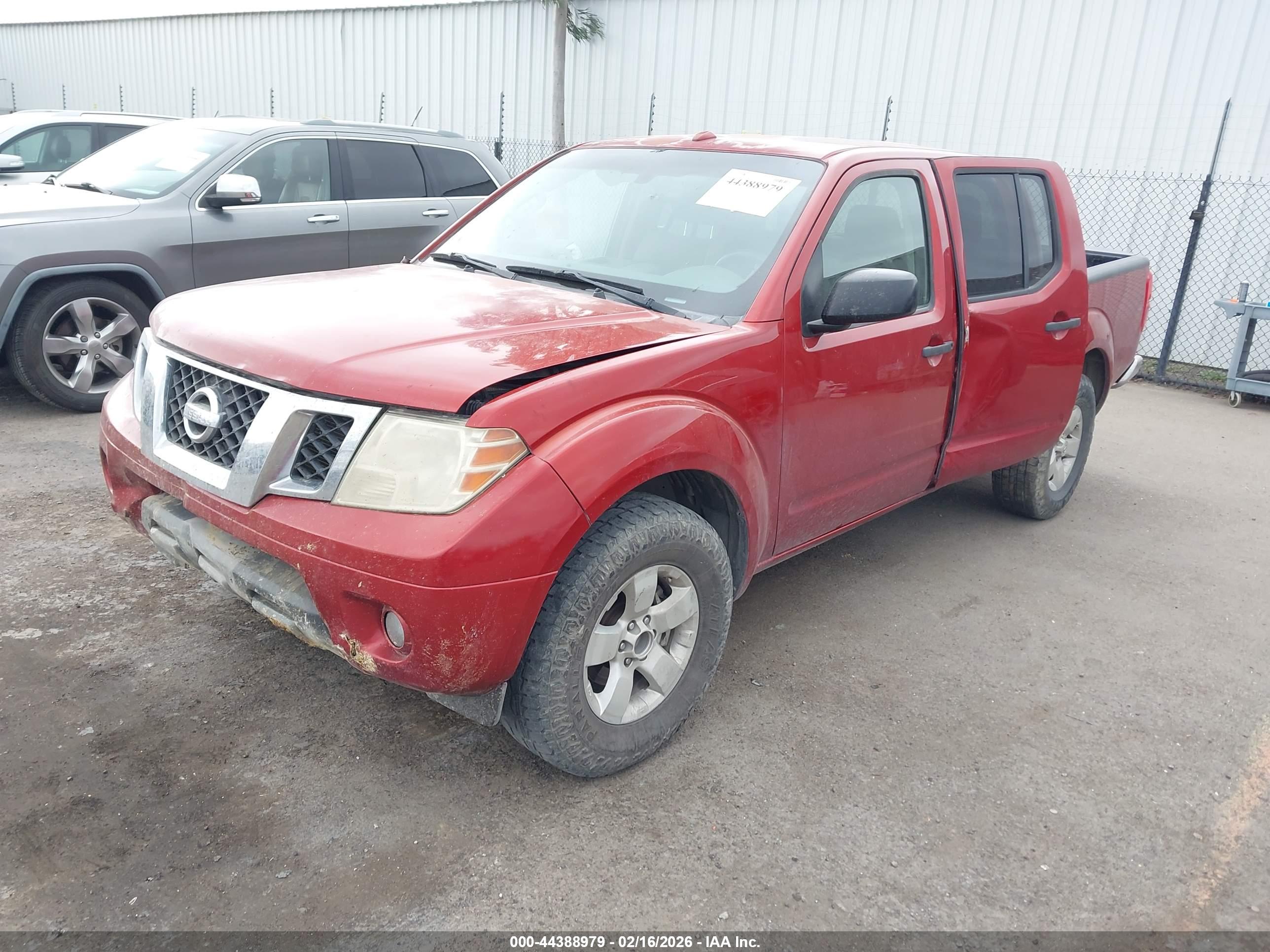 NISSAN FRONTIER image 2