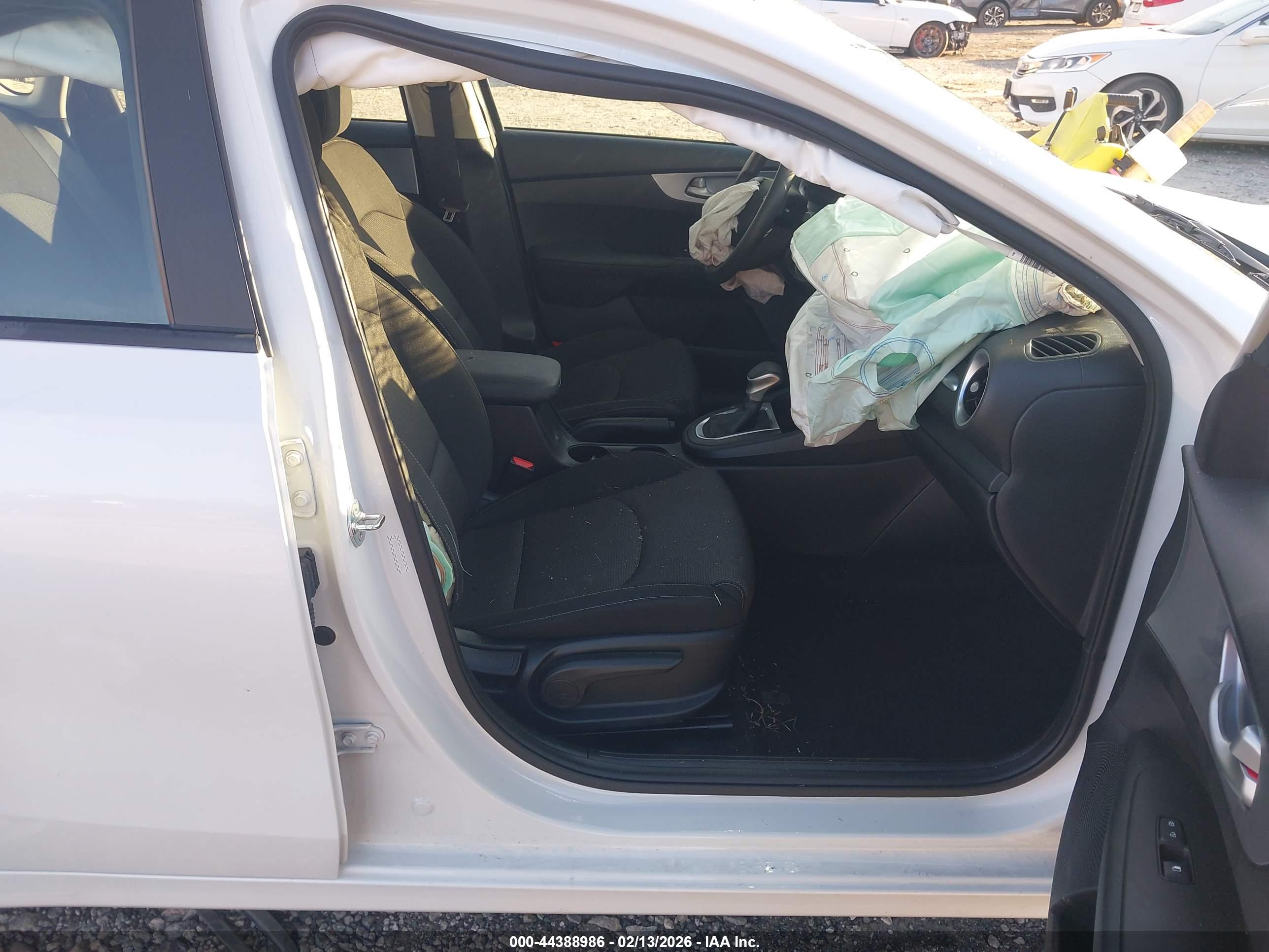 KIA FORTE image 5