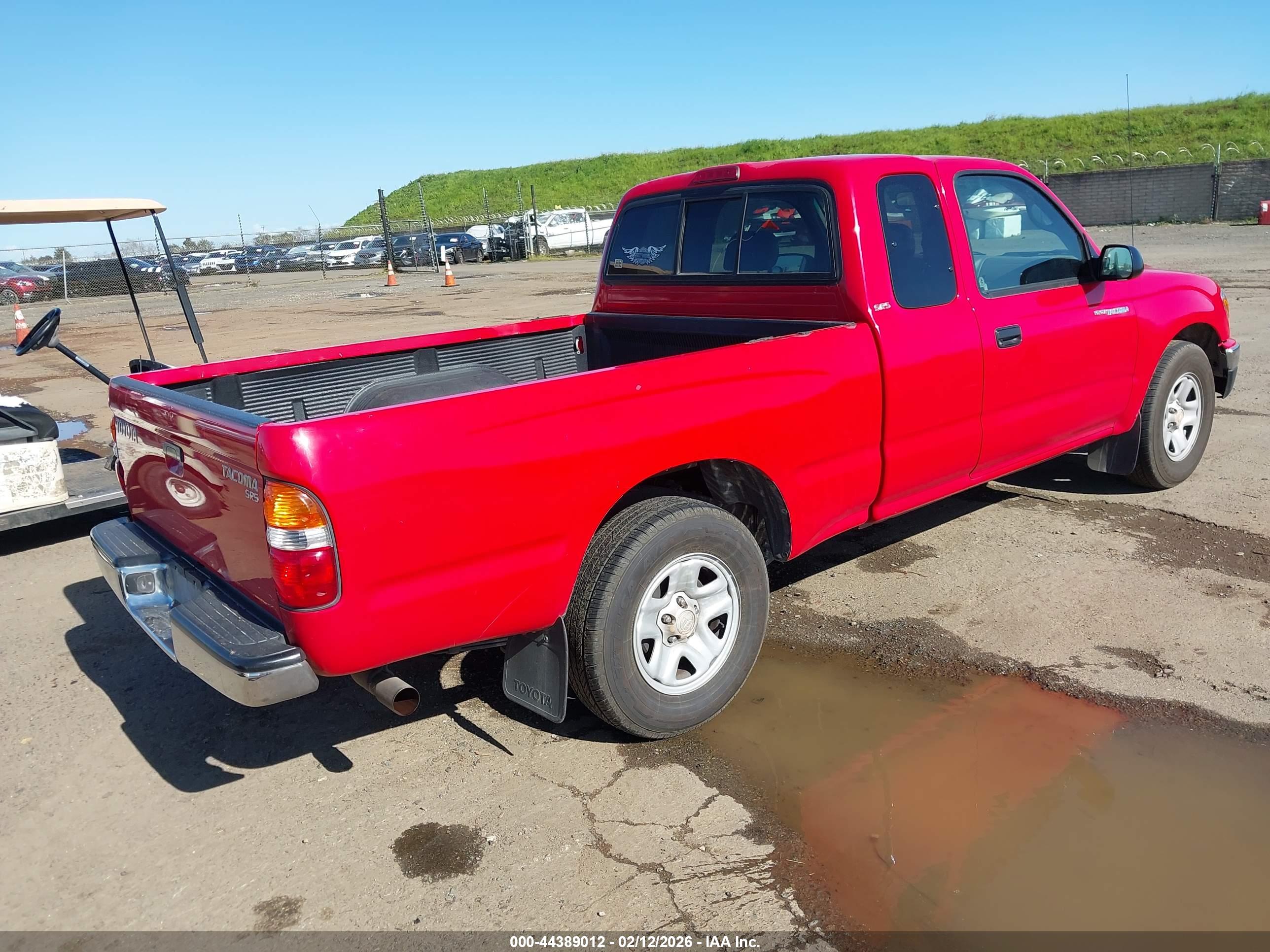 TOYOTA TACOMA image 4