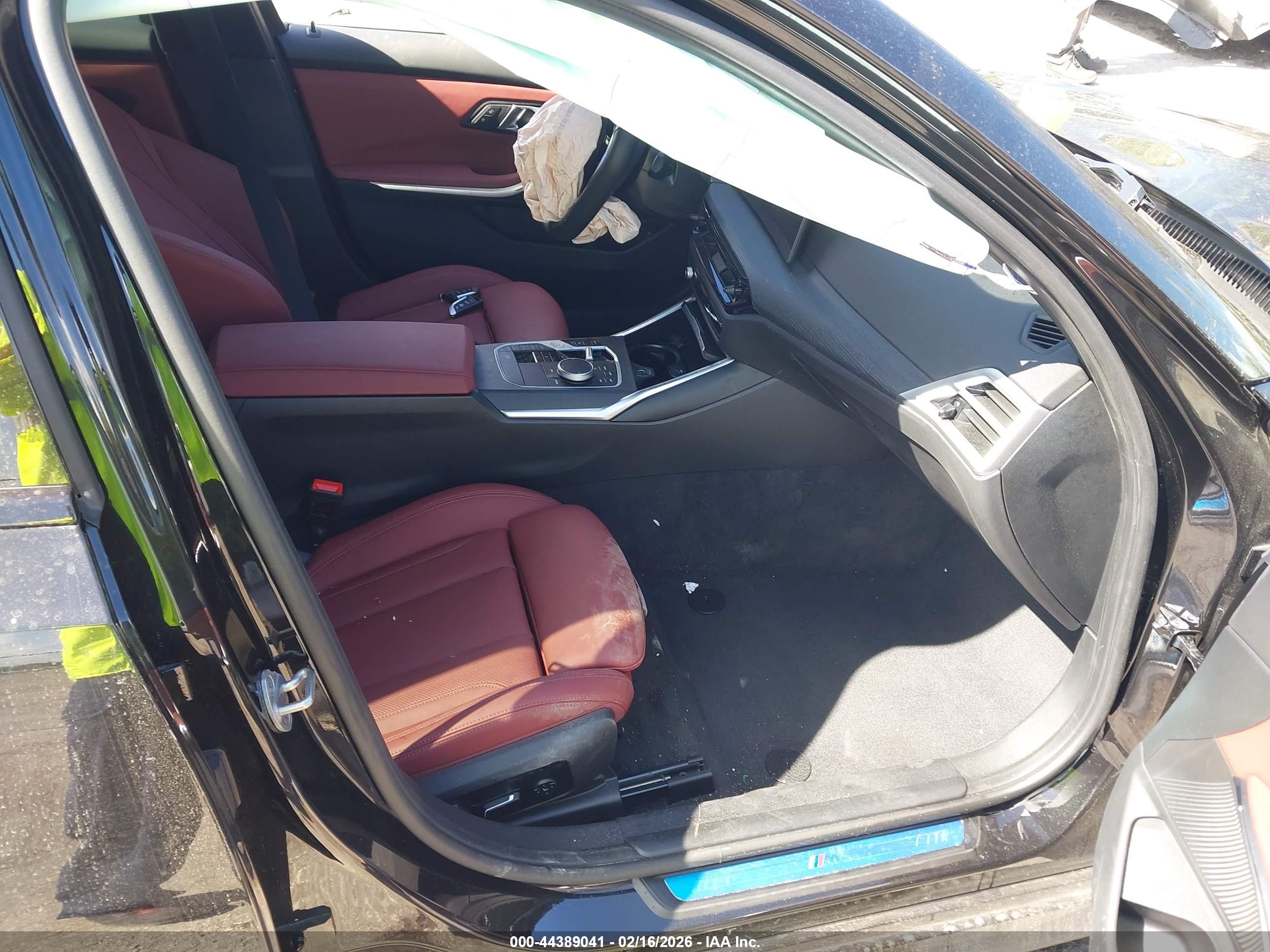 BMW 330I image 5