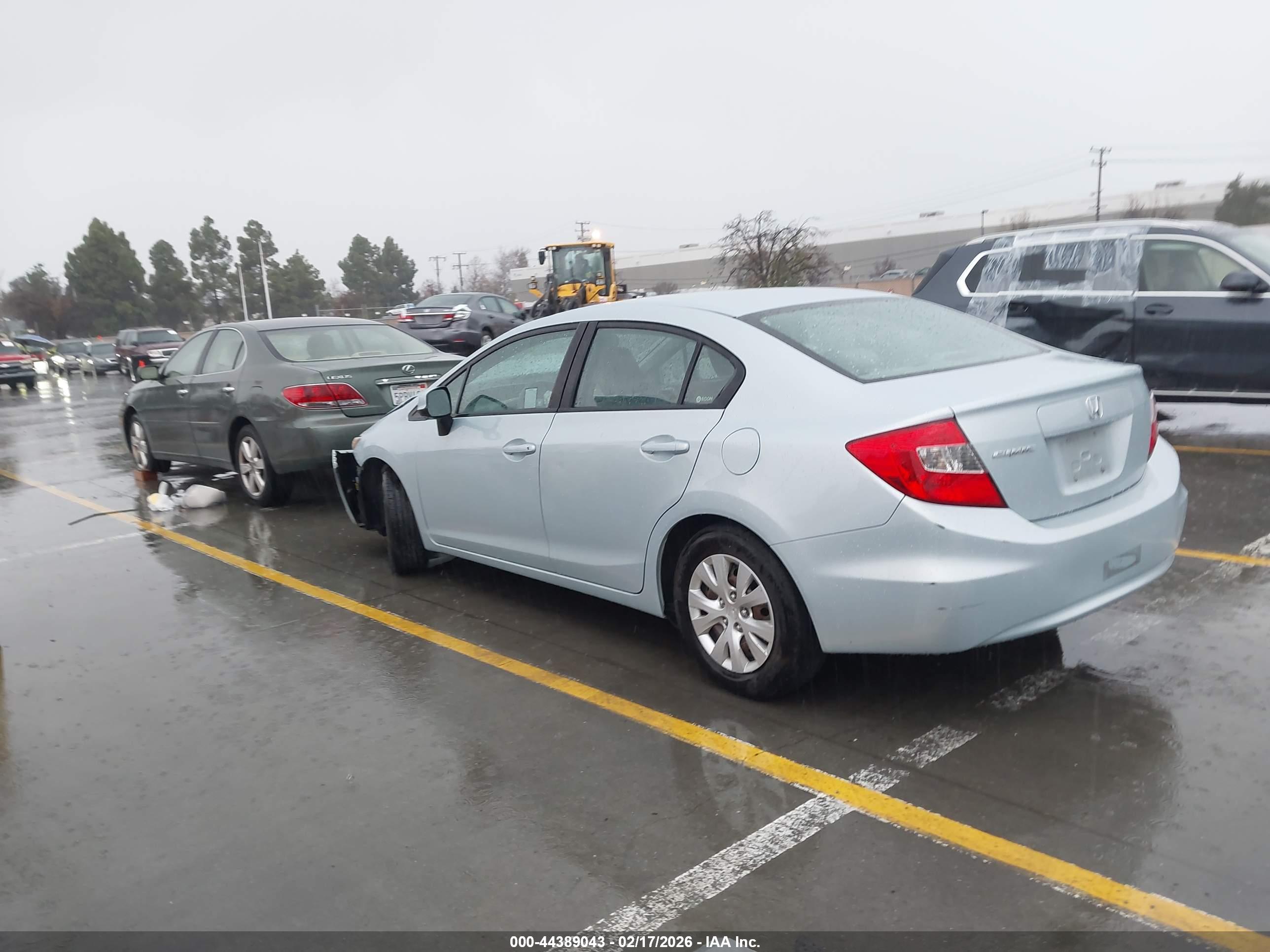 HONDA CIVIC image 3