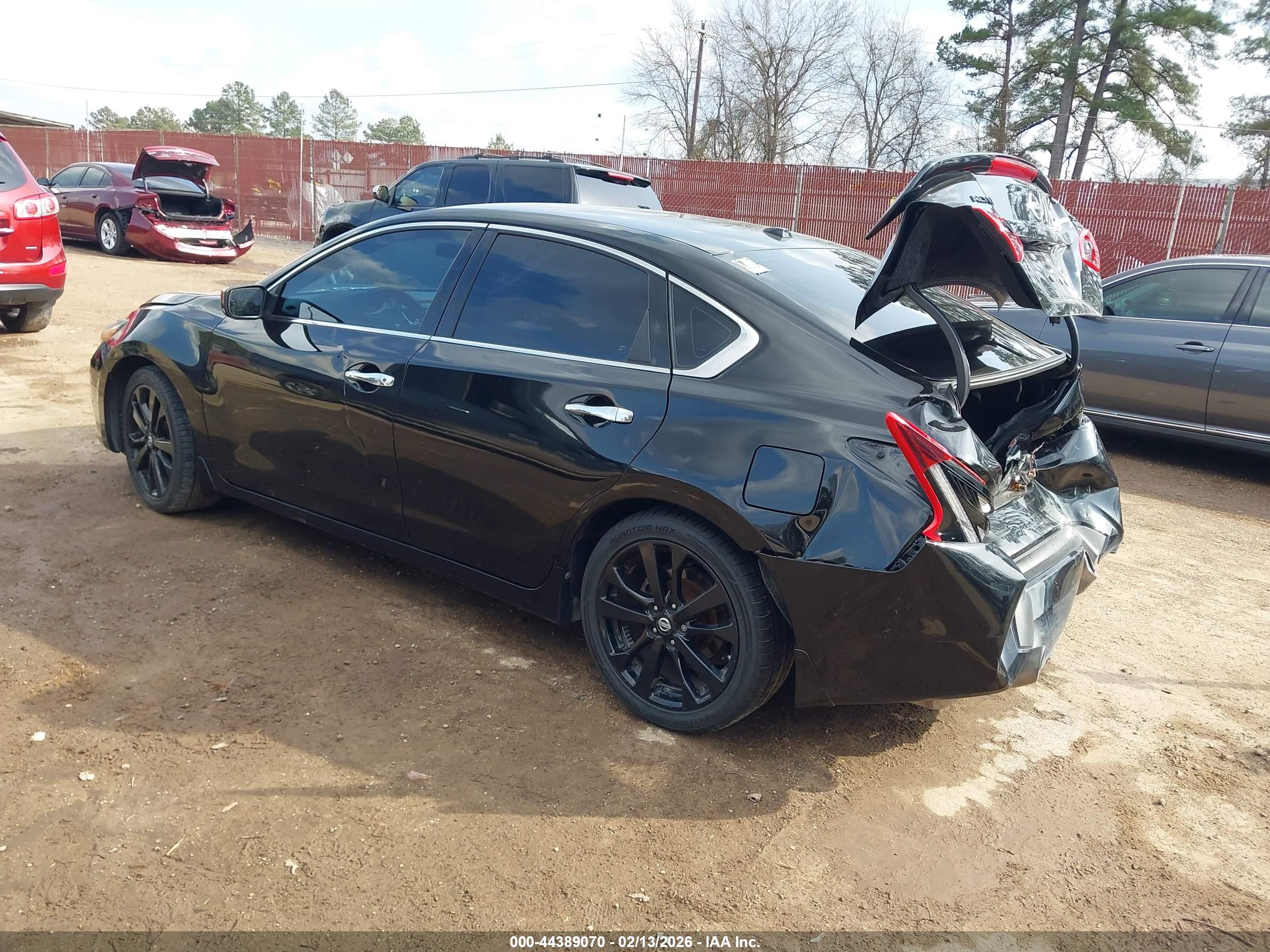 NISSAN ALTIMA image 3