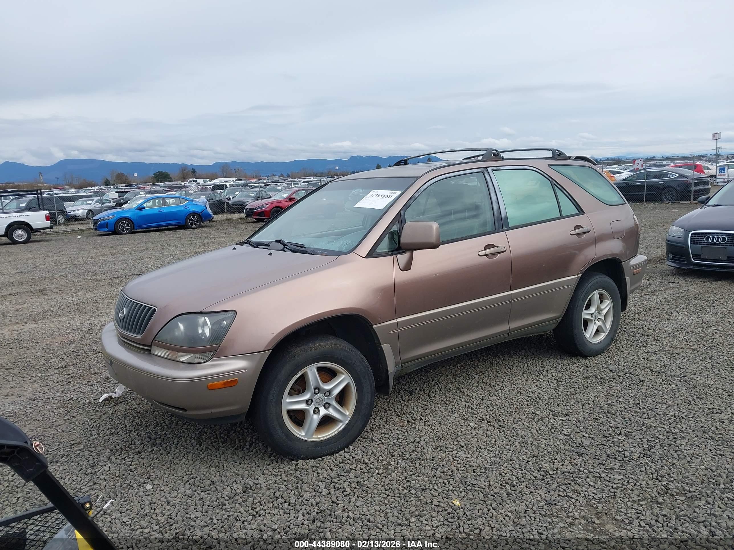 LEXUS RX image 2