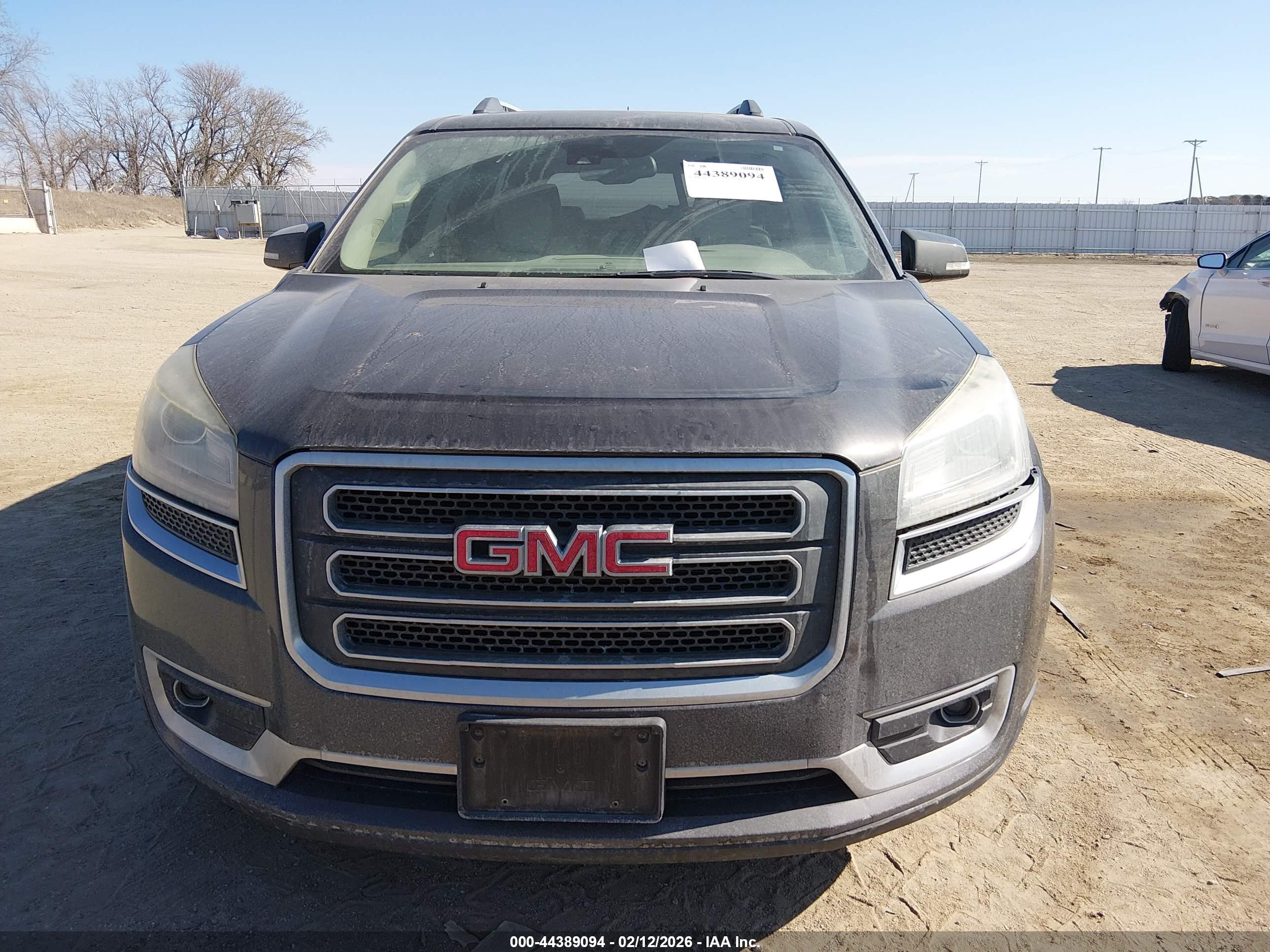GMC ACADIA image 6