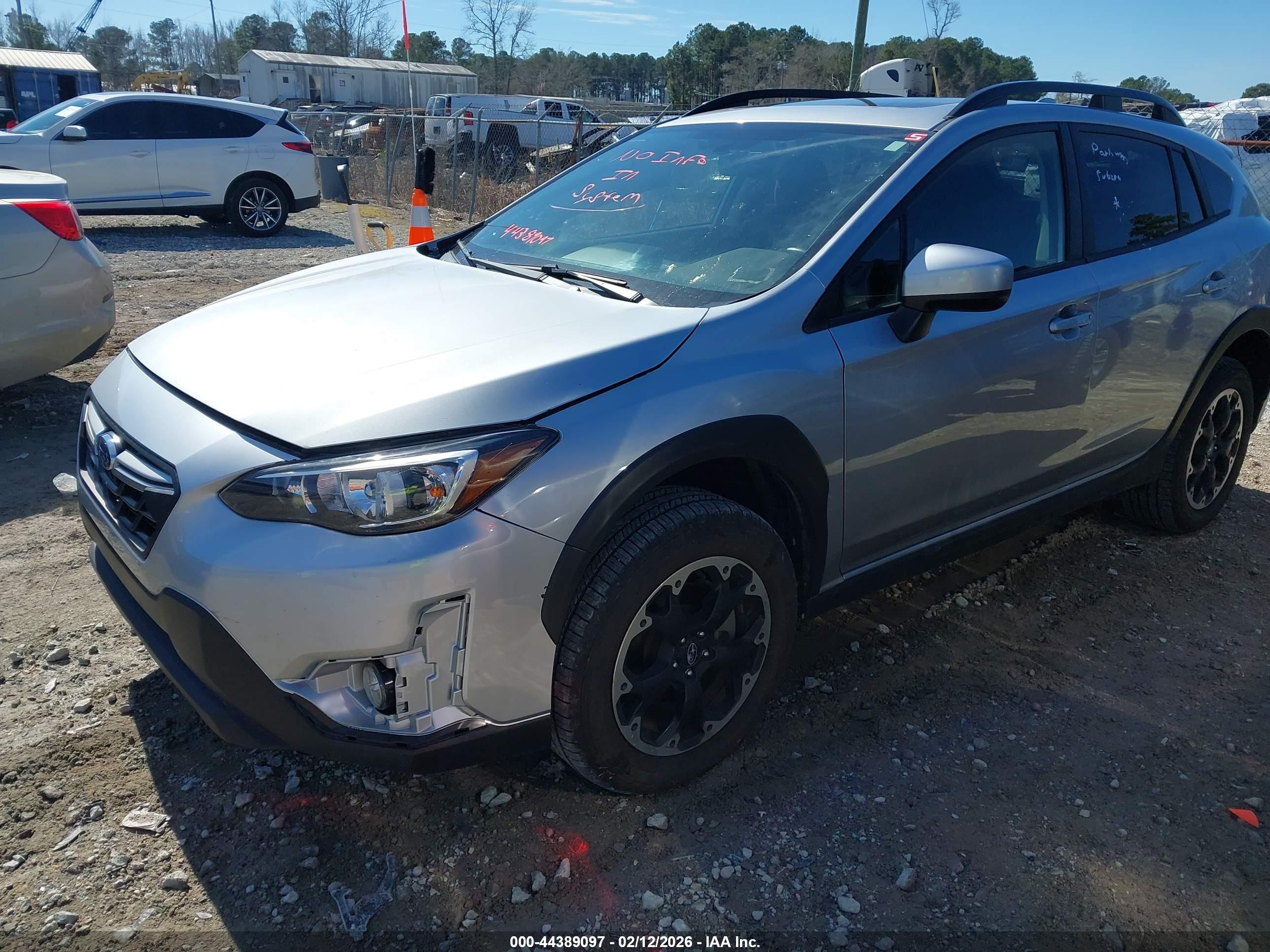 SUBARU CROSSTREK image 2