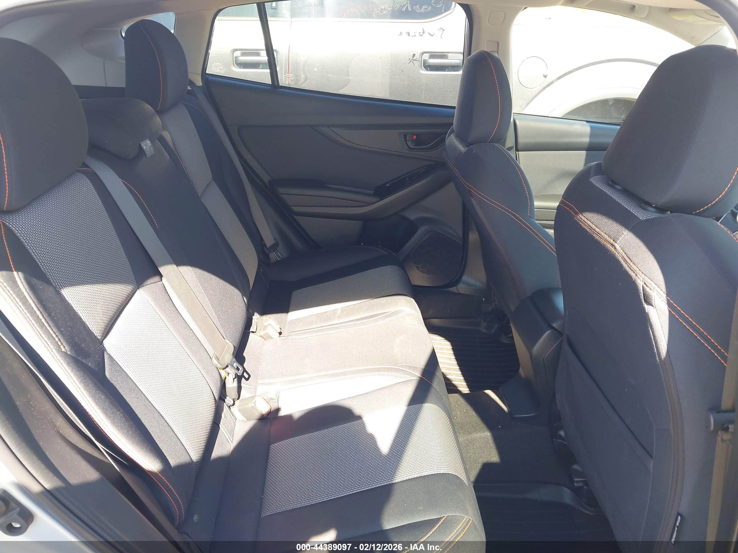 SUBARU CROSSTREK image 8
