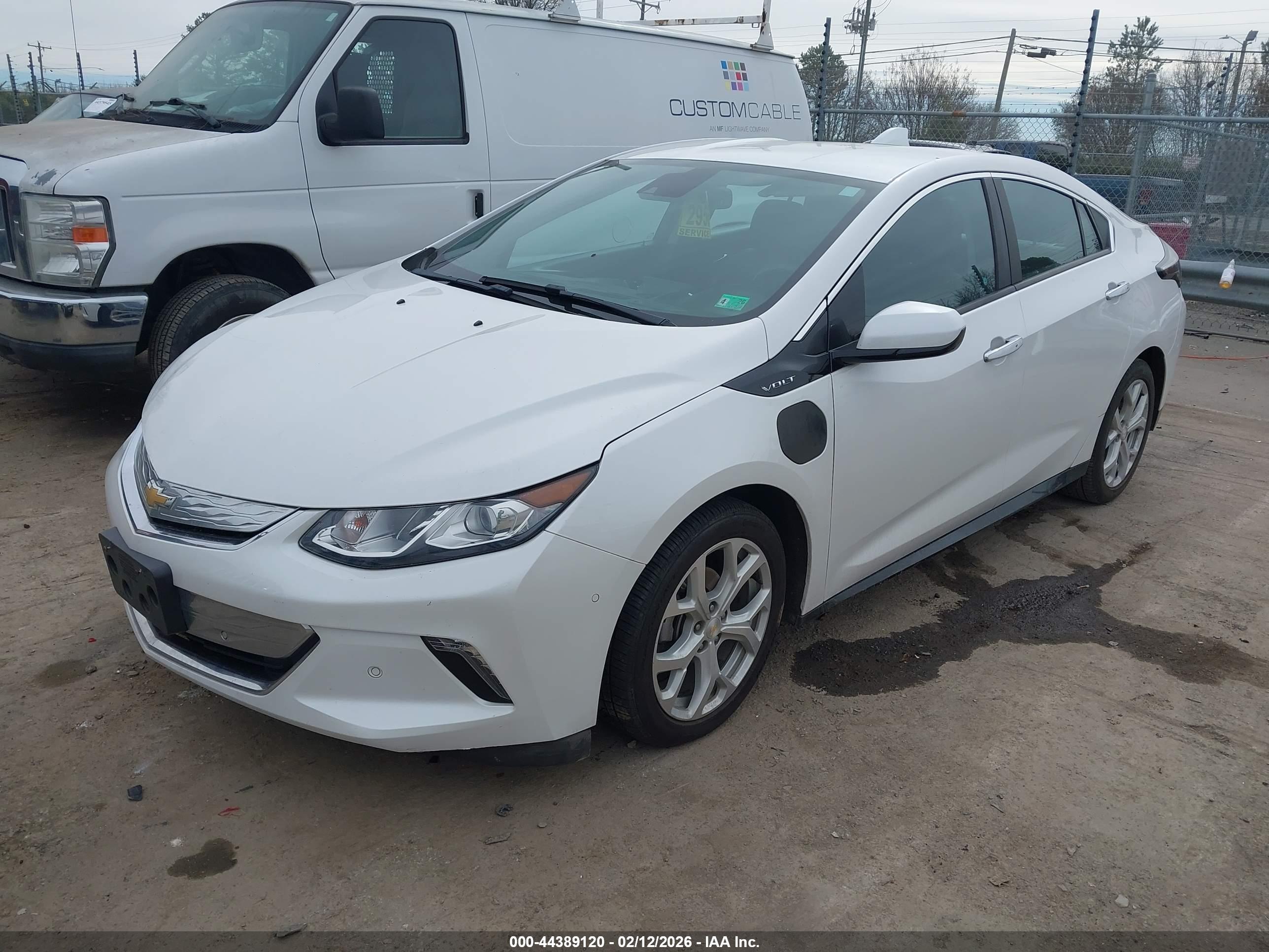 CHEVROLET VOLT image 2
