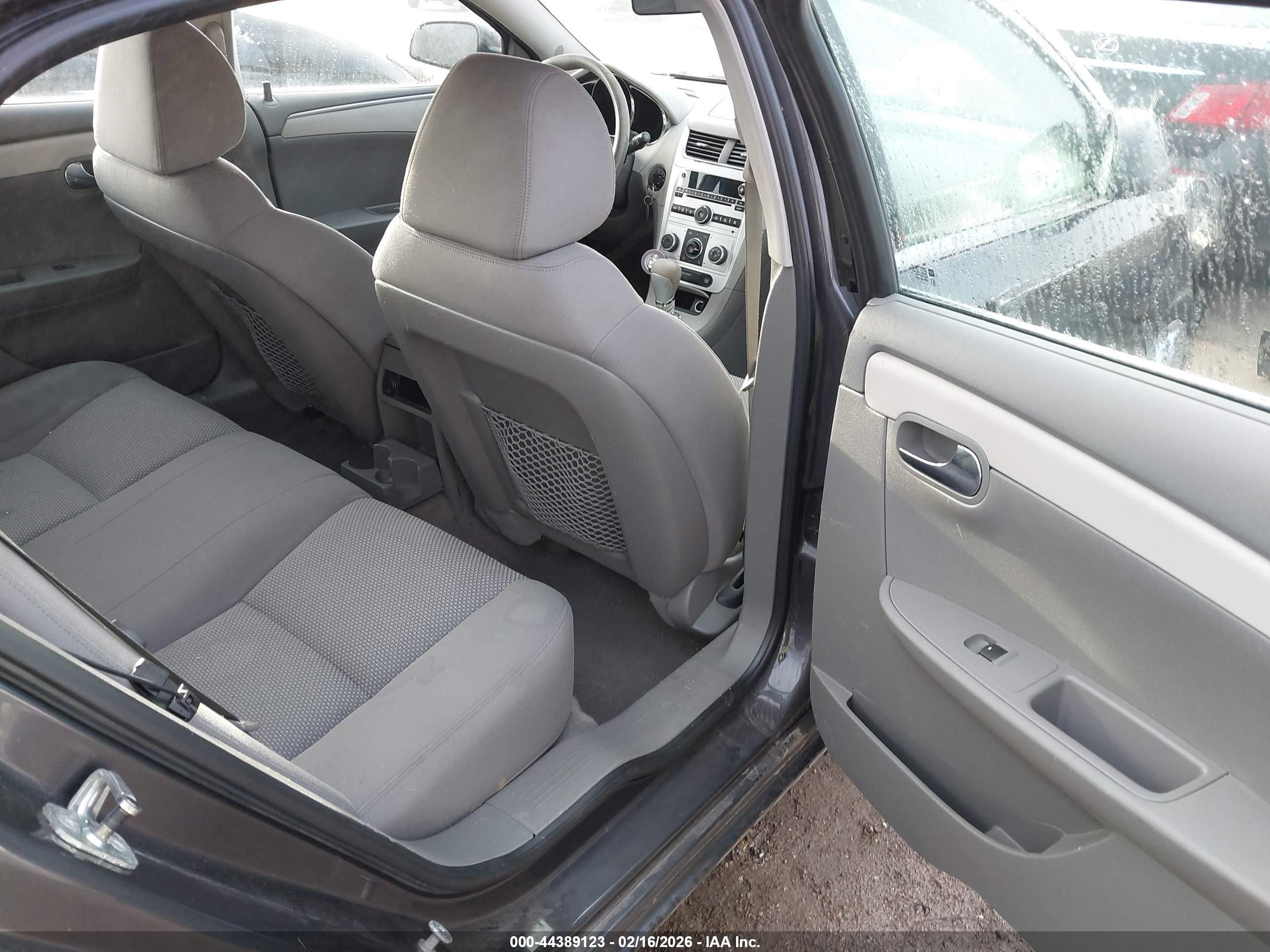 CHEVROLET MALIBU image 8